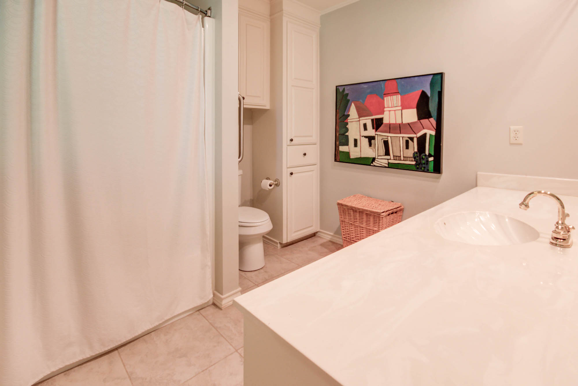 Texarkana, Texas, 75503, United States, 3 Bedrooms Bedrooms, ,4 BathroomsBathrooms,Residential,For Sale,1887104