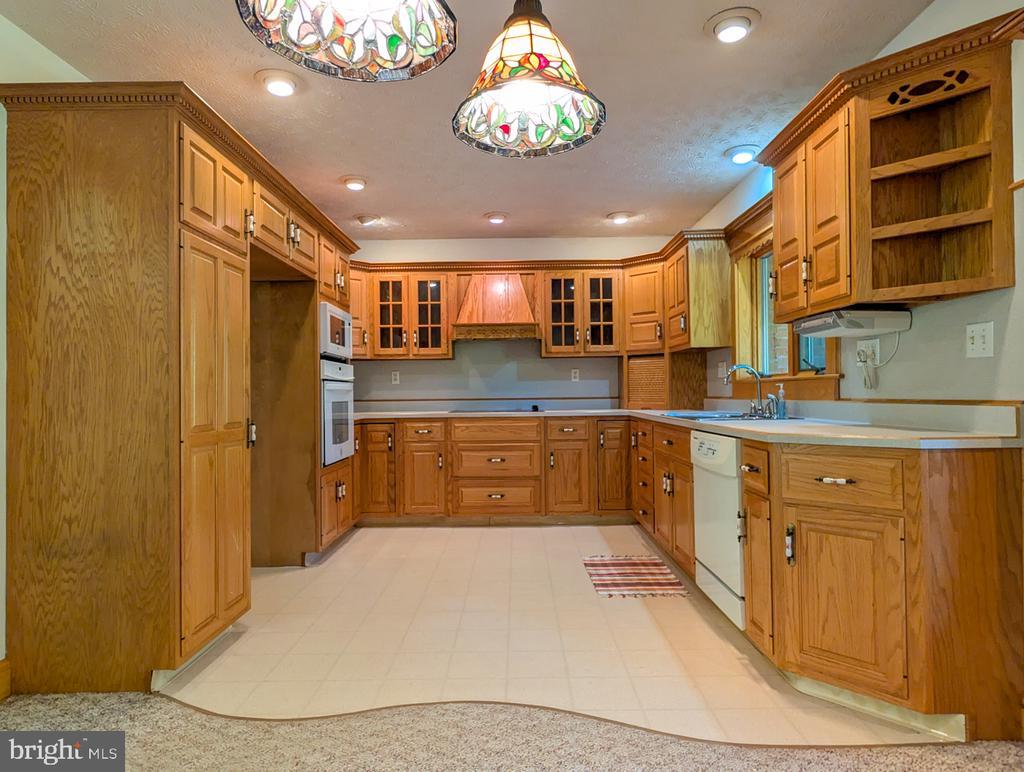 Buffalo Mills, Pennsylvania, 15534, United States, 3 Bedrooms Bedrooms, ,3 BathroomsBathrooms,Residential,For Sale,1948383