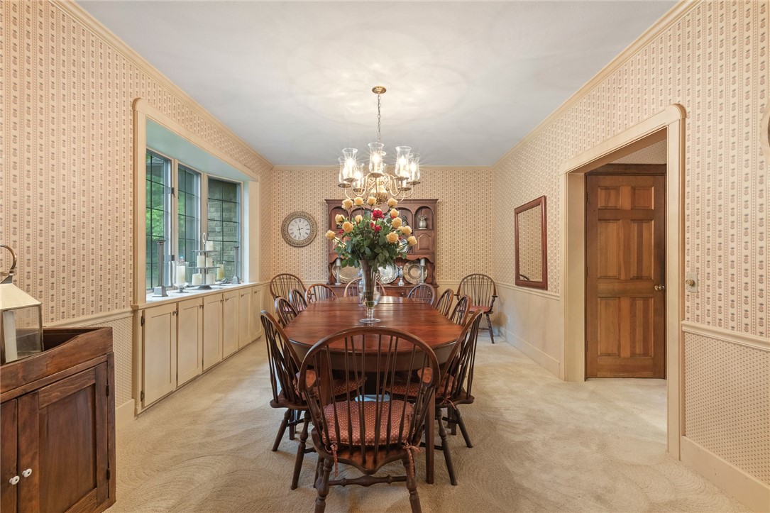 Harrison, Arkansas, 72601, United States, 7 Bedrooms Bedrooms, ,5 BathroomsBathrooms,Residential,For Sale,1850166