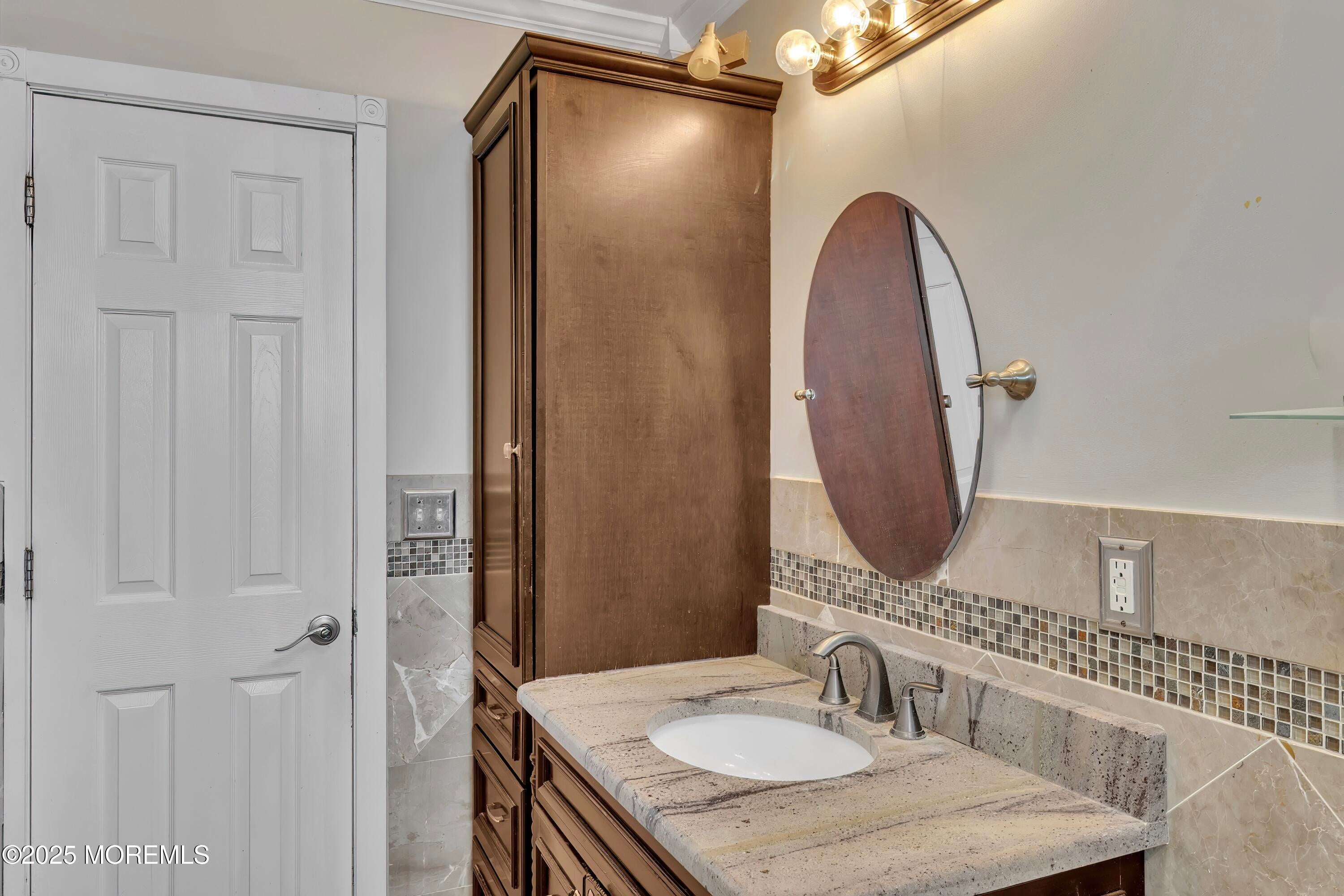 Toms River, New Jersey, 08753, United States, 5 Bedrooms Bedrooms, ,2 BathroomsBathrooms,Residential,For Sale,1996778