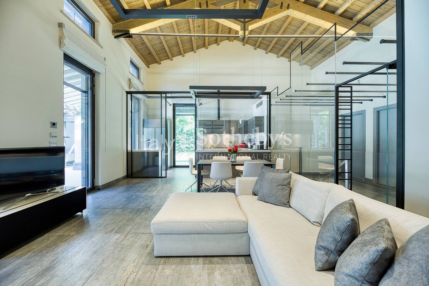  Prestigious Country Estate with Two Independent Residences - 物件實景