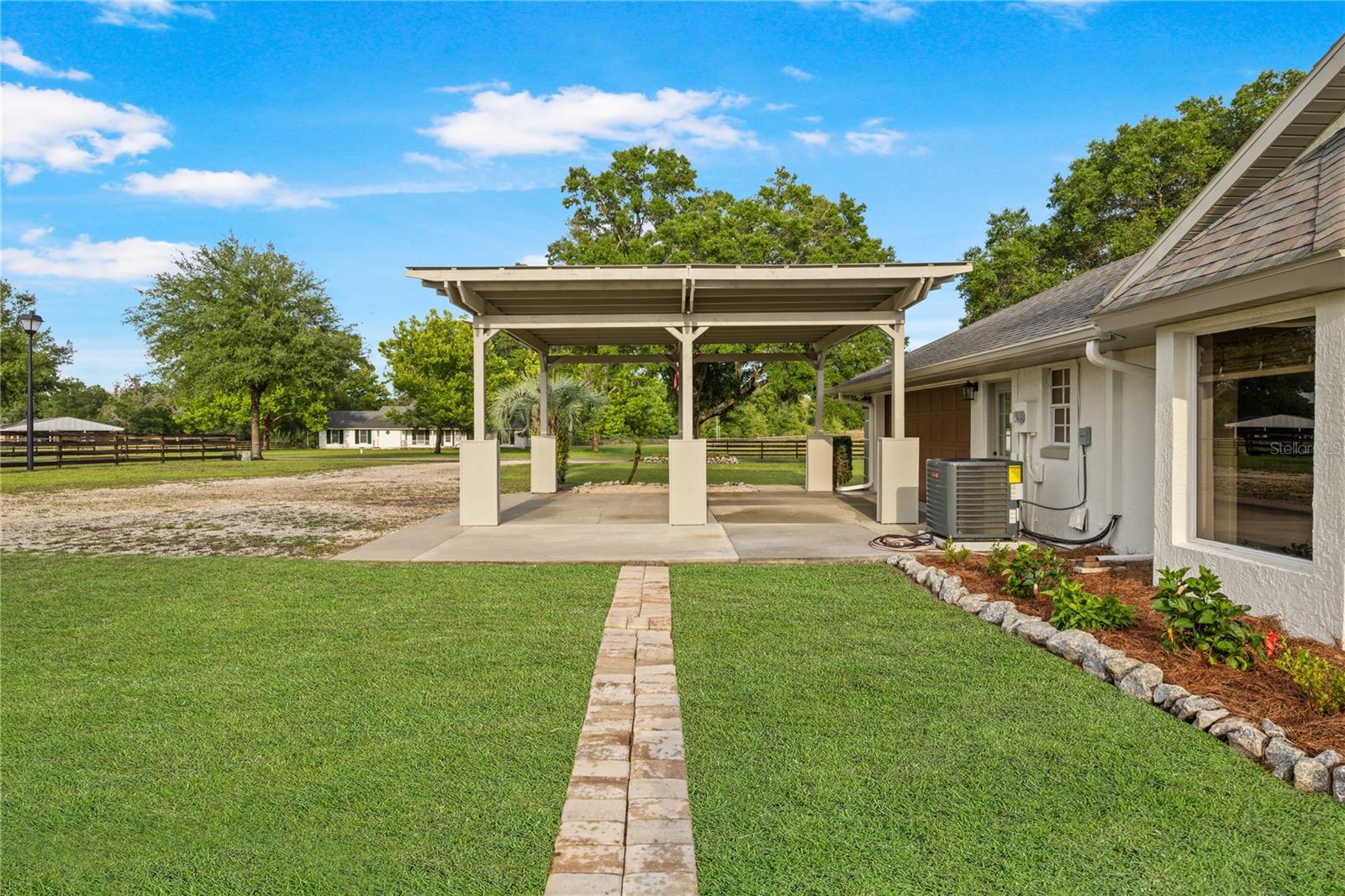 Deland, Florida, 32720, United States, 5 Bedrooms Bedrooms, ,3 BathroomsBathrooms,Residential,For Sale,2048830