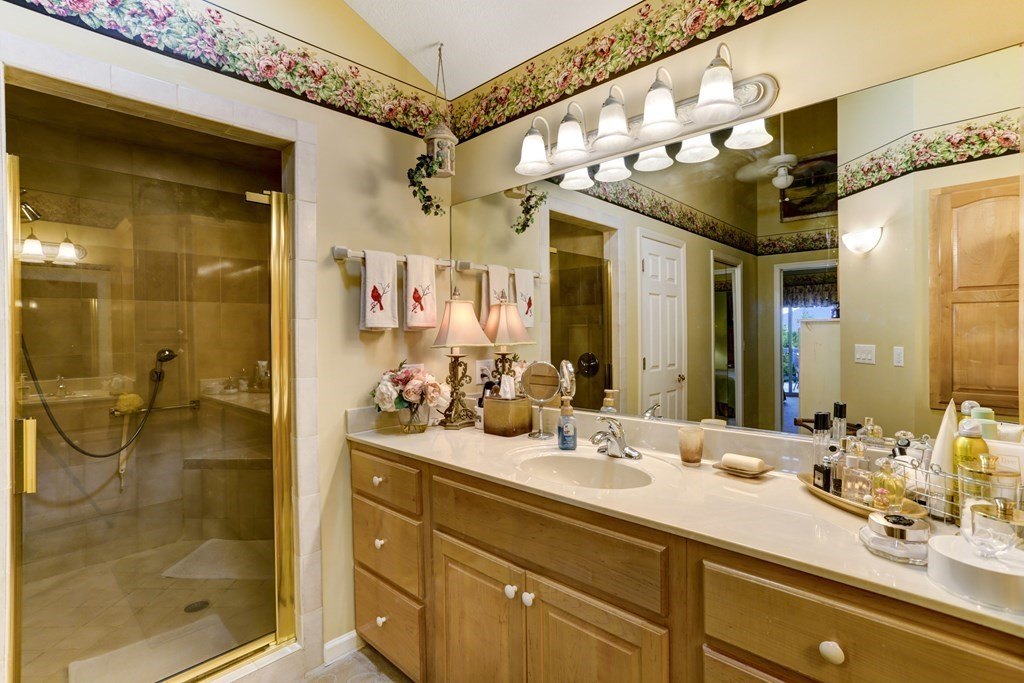 Young Harris, Georgia, 30582, United States, 3 Bedrooms Bedrooms, ,3 BathroomsBathrooms,Residential,For Sale,1979035