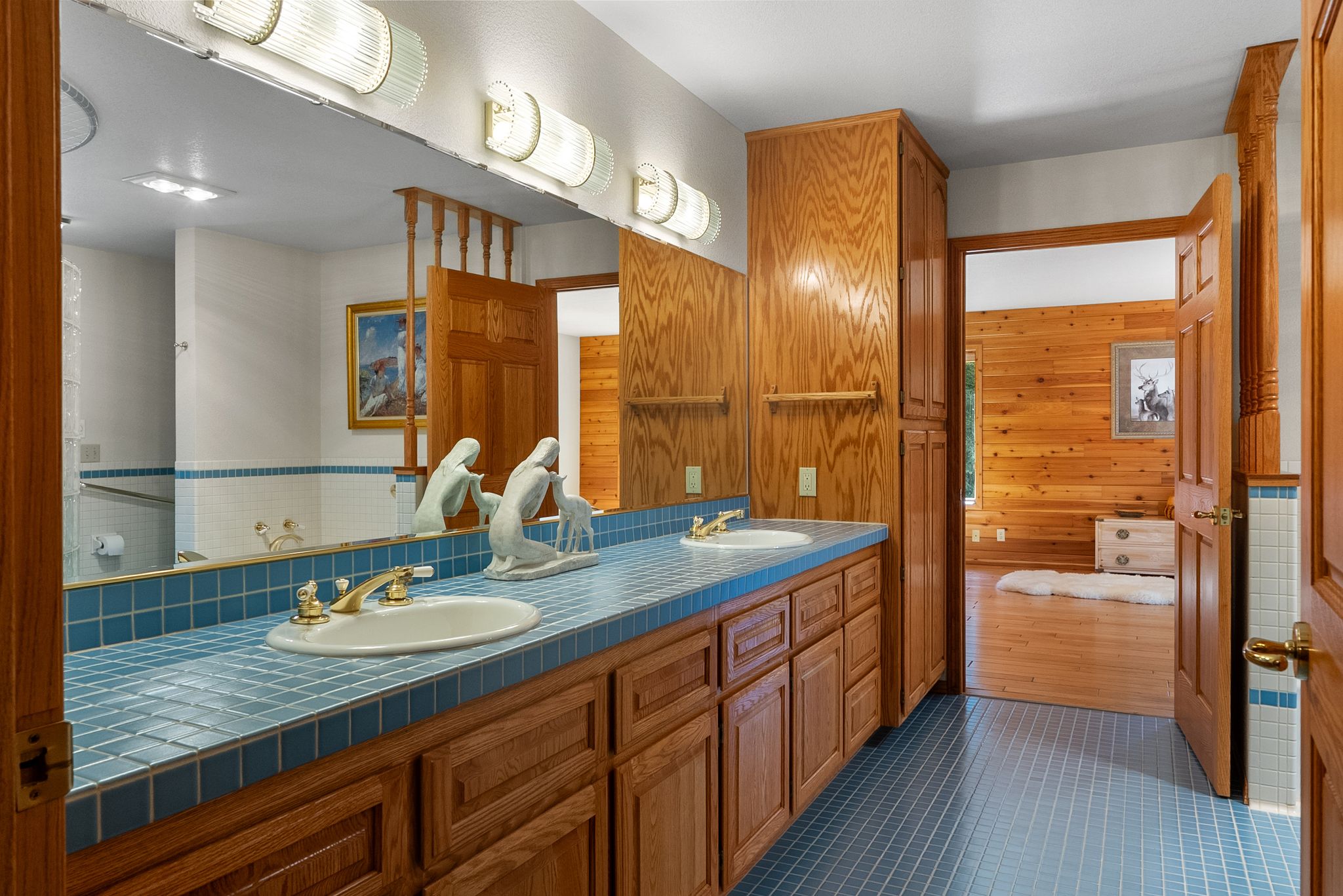 Sandpoint, Idaho, 83864, United States, 3 Bedrooms Bedrooms, ,3 BathroomsBathrooms,Residential,For Sale,1998118