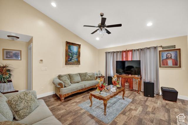 Herriman, Utah, 84096, United States, 3 Bedrooms Bedrooms, ,3 BathroomsBathrooms,Residential,For Sale,1910539