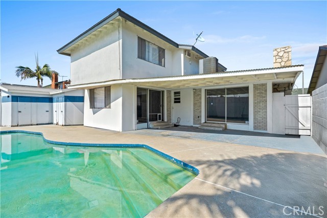 Lynwood, California, 90262, United States, 4 Bedrooms Bedrooms, ,2 BathroomsBathrooms,Residential,For Sale,1974139