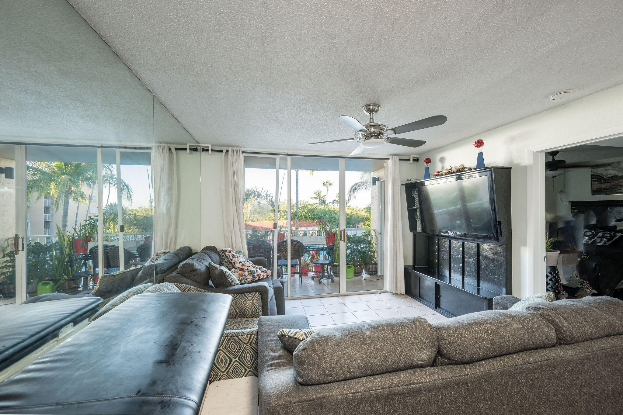 KEY WEST, Florida, 33040, United States, 2 Bedrooms Bedrooms, ,2 BathroomsBathrooms,Residential,For Sale,1933410