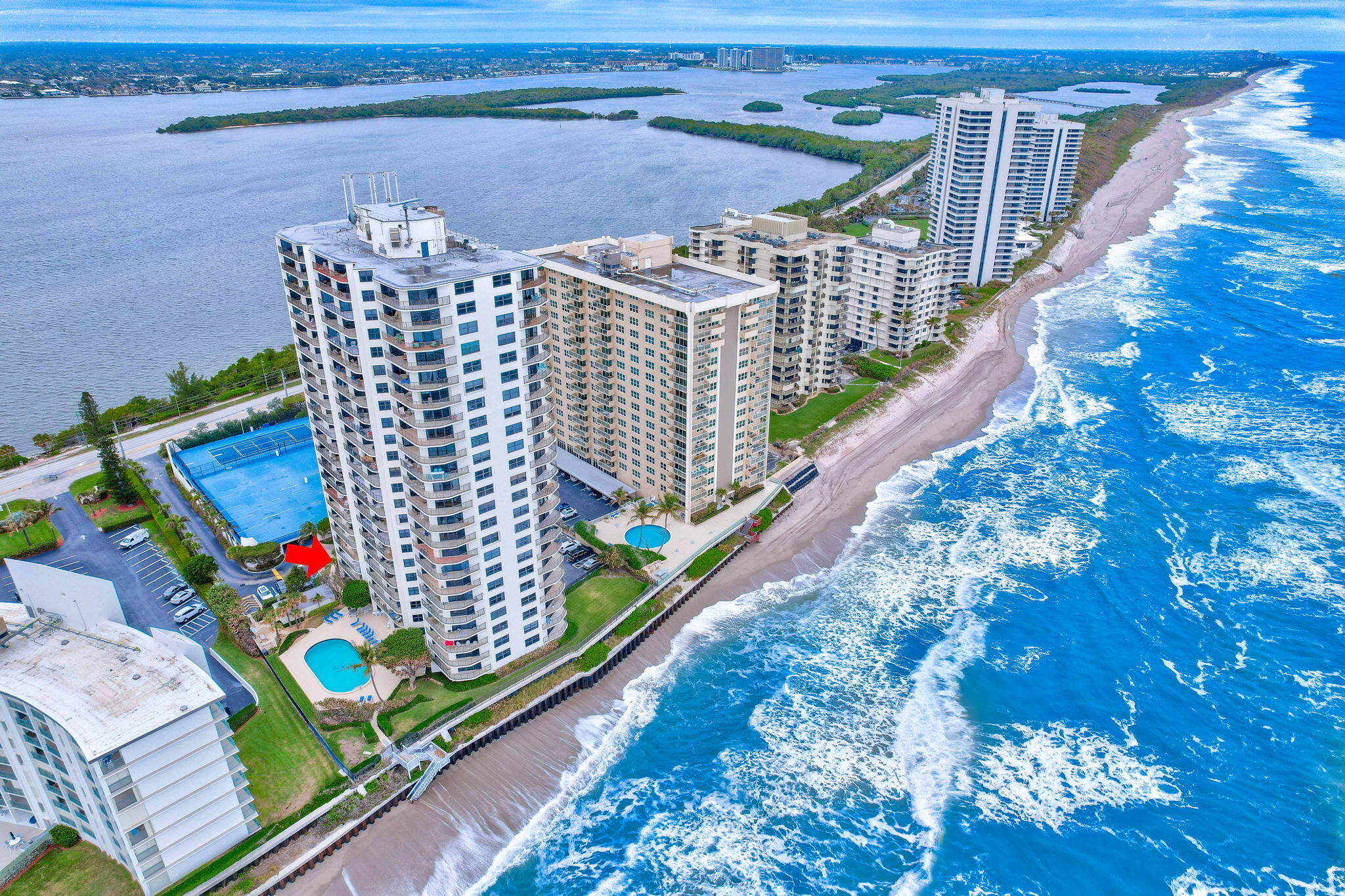 5420 N Ocean Drive, Unit #206, Riviera Beach, Florida, 33404, United States, 2 Bedrooms Bedrooms, ,2 BathroomsBathrooms,Residential,For Sale,5420 N Ocean Drive, Unit #206,1683733