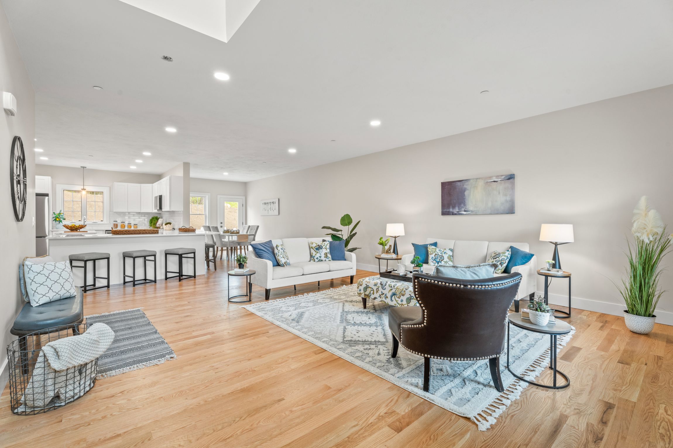  71 Driftwood Circle, Sandown, NH, 03873 - 物件實景