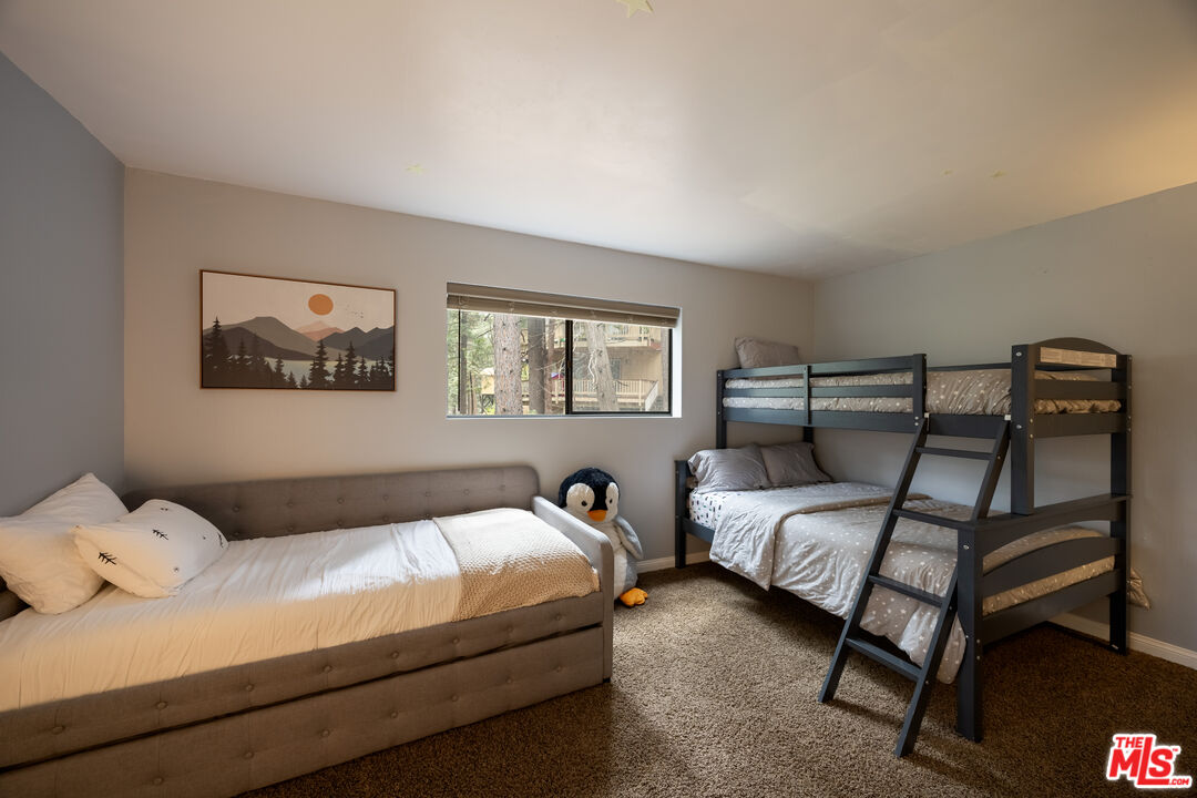Twin Peaks, California, 92391, United States, 3 Bedrooms Bedrooms, ,2 BathroomsBathrooms,Residential,For Sale,1818443