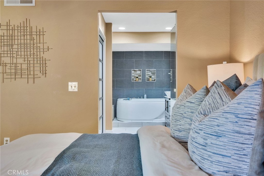 Upland, California, 91784, United States, 4 Bedrooms Bedrooms, ,3 BathroomsBathrooms,Residential,For Sale,2010812