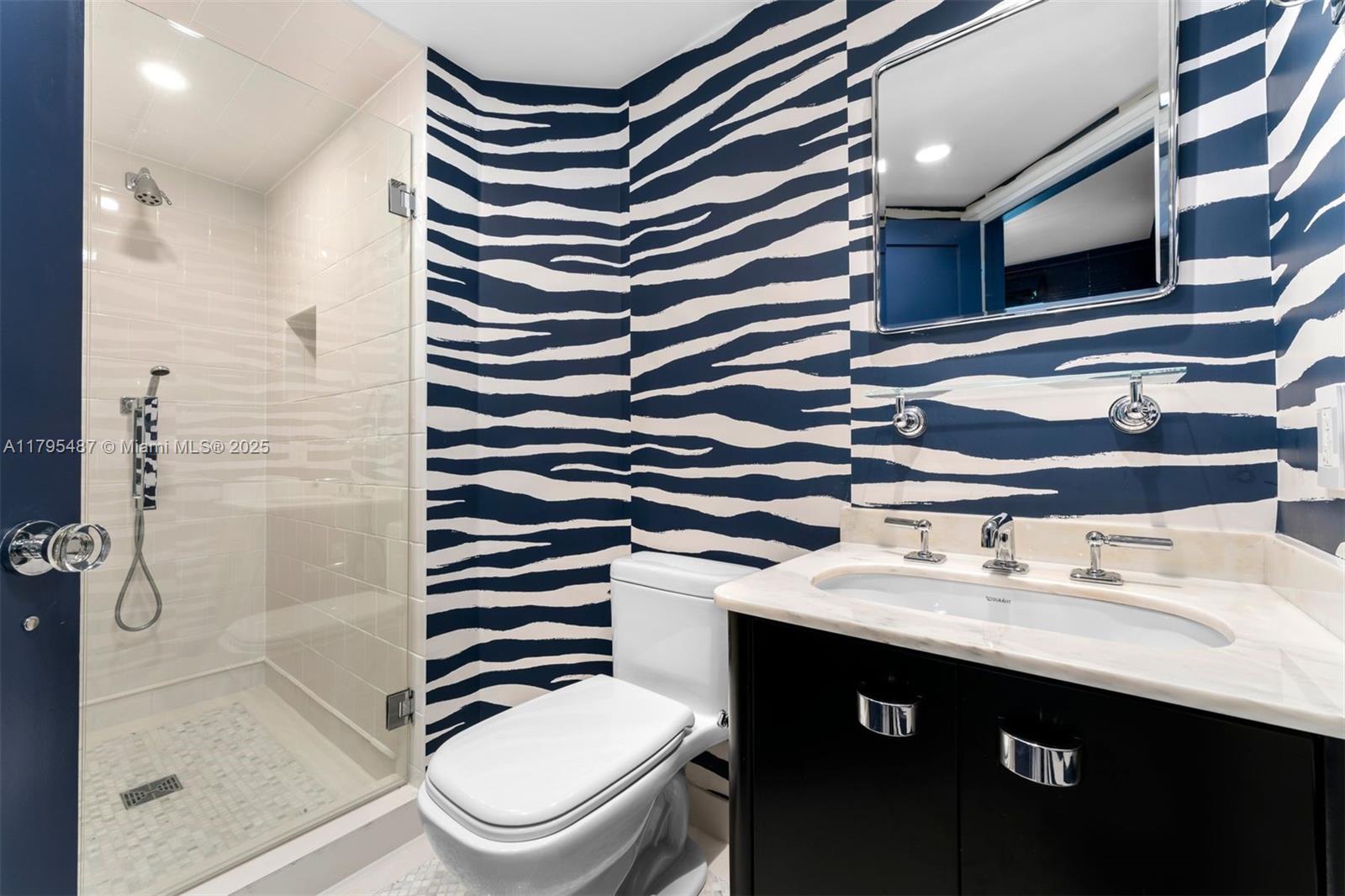 Miami Beach, Florida, 33139, United States, 3 Bedrooms Bedrooms, ,3 BathroomsBathrooms,Residential,For Sale,1794806