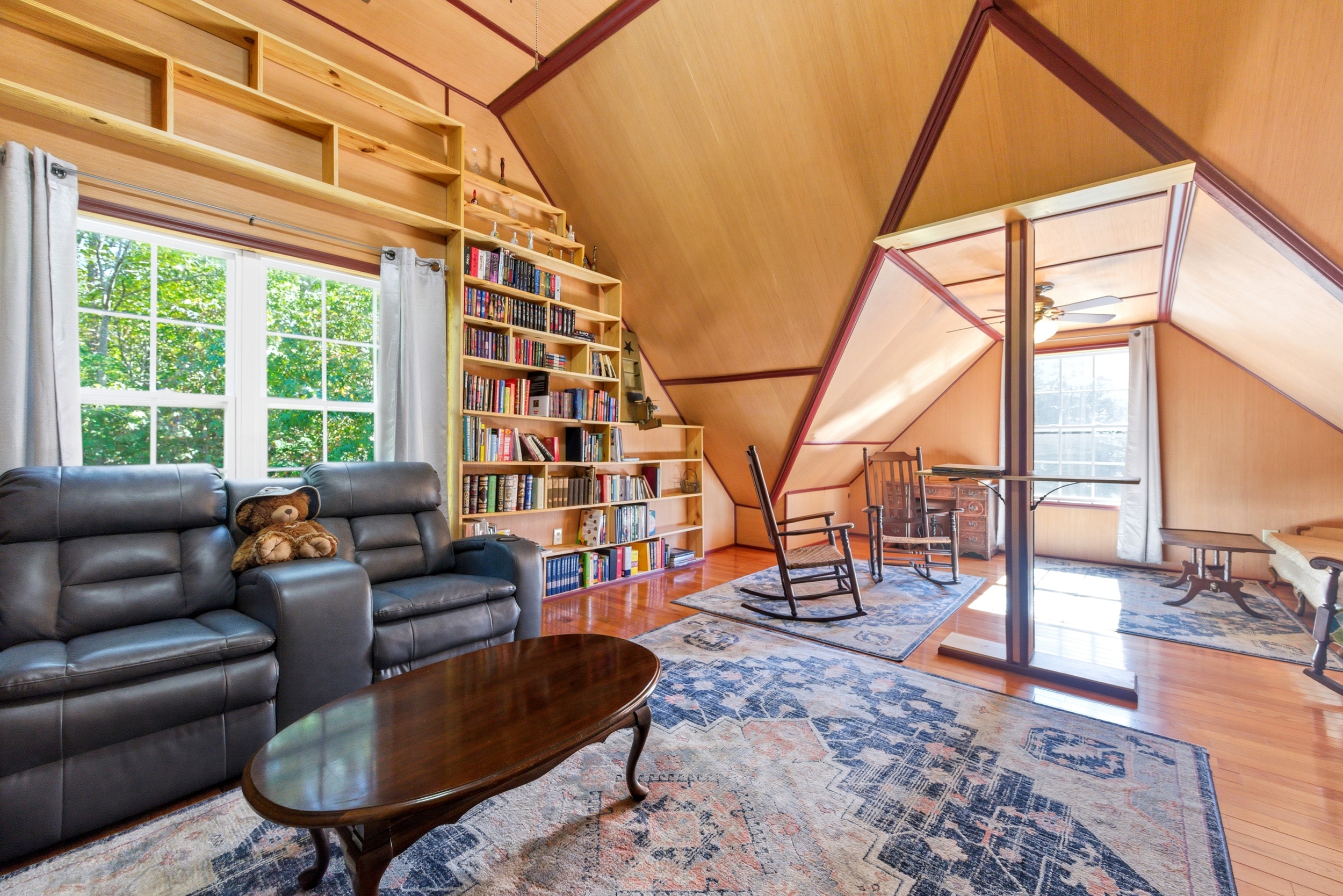 Gloucester, Virginia, 23061-5426, United States, 3 Bedrooms Bedrooms, ,4 BathroomsBathrooms,Residential,For Sale,1980192