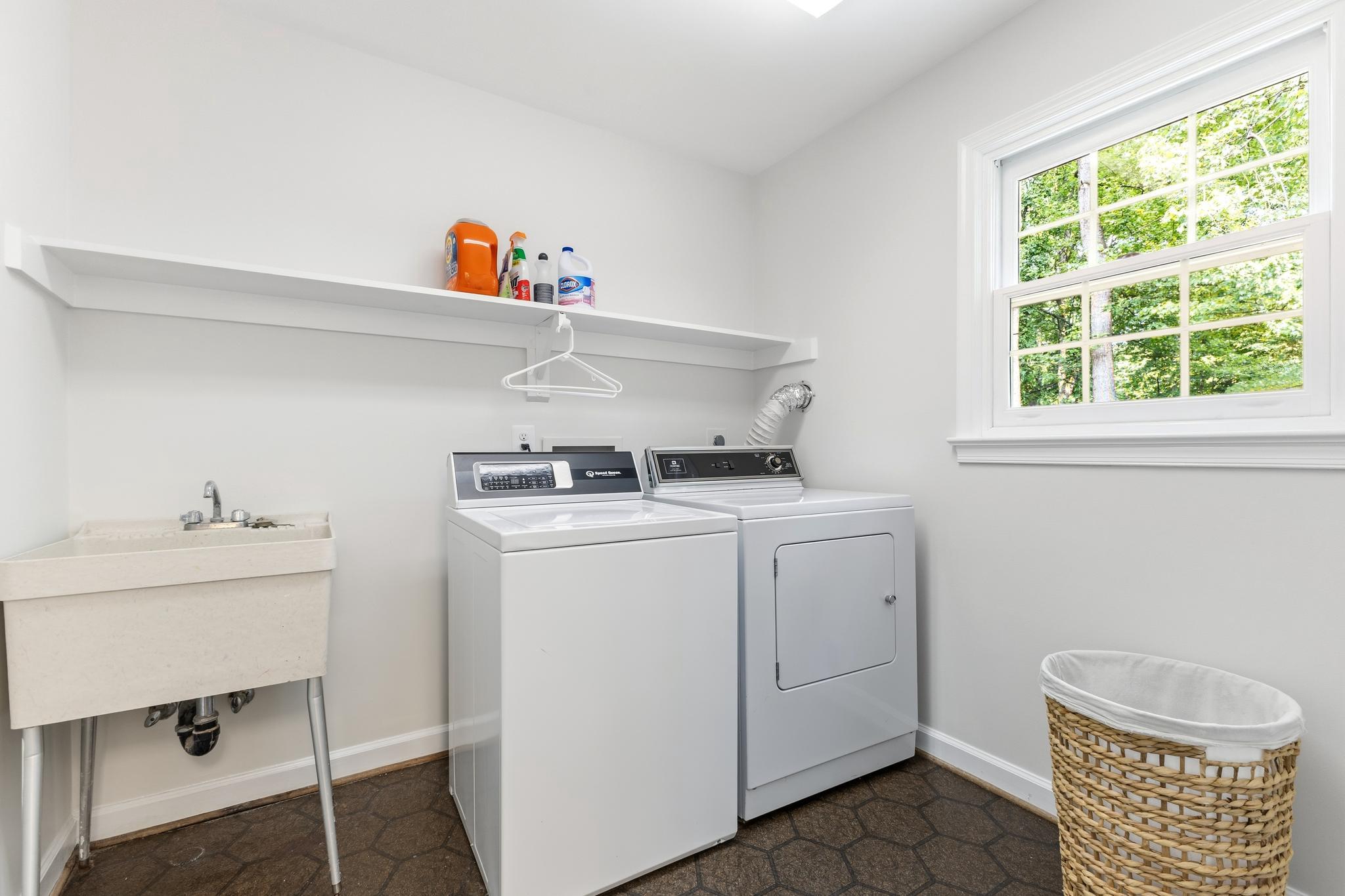  9200 Ripple Brook Road, Great Falls, VA, 22066 - 物件實景