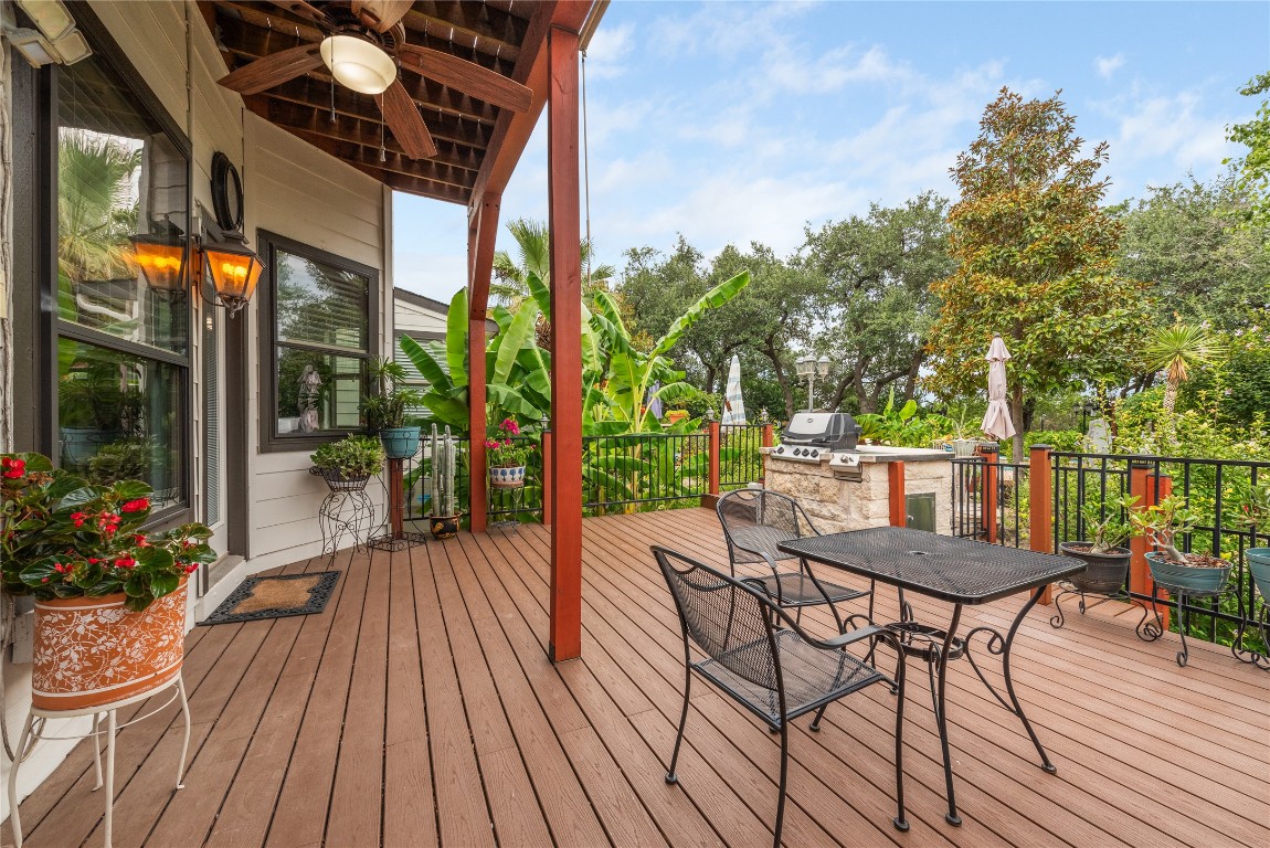 Austin, Texas, 78732, United States, 4 Bedrooms Bedrooms, ,3 BathroomsBathrooms,Residential,For Sale,1911419