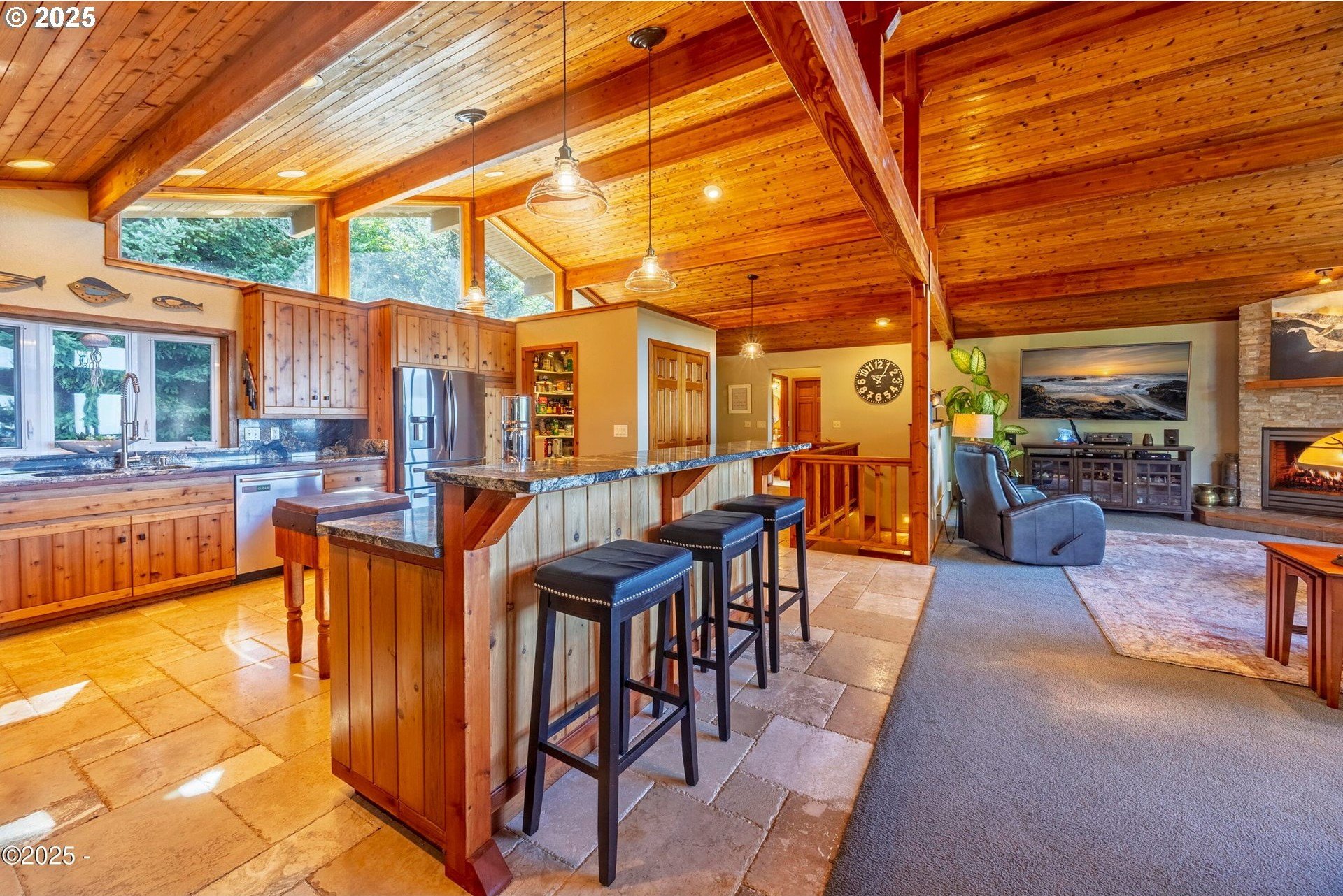 Otis, Oregon, 97368, United States, 4 Bedrooms Bedrooms, ,4 BathroomsBathrooms,Residential,For Sale,1941736
