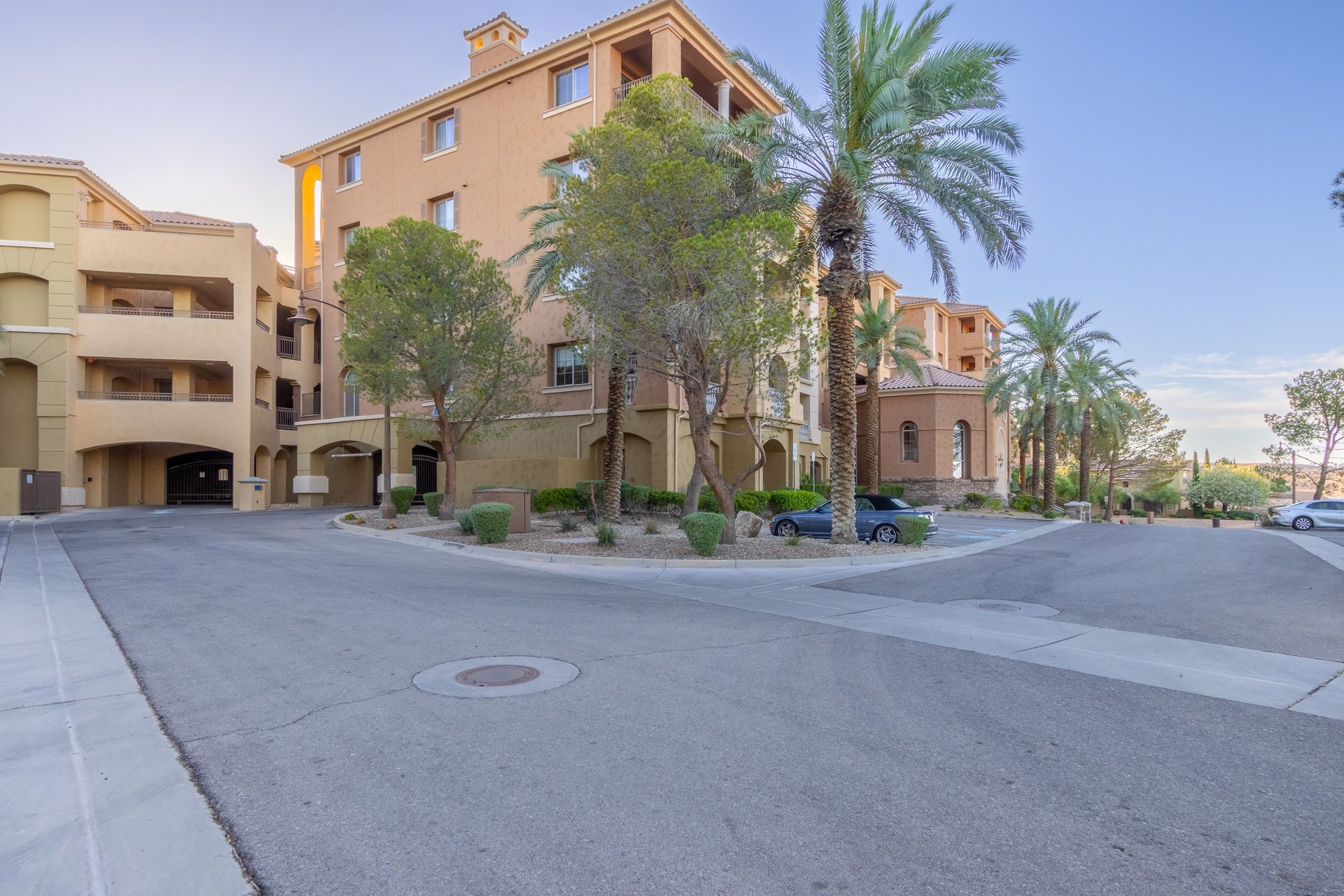  Lake Las Vegas Furnished 3 Beds, 3 Bath With Den Penthouse & Lake Views - 物件實景