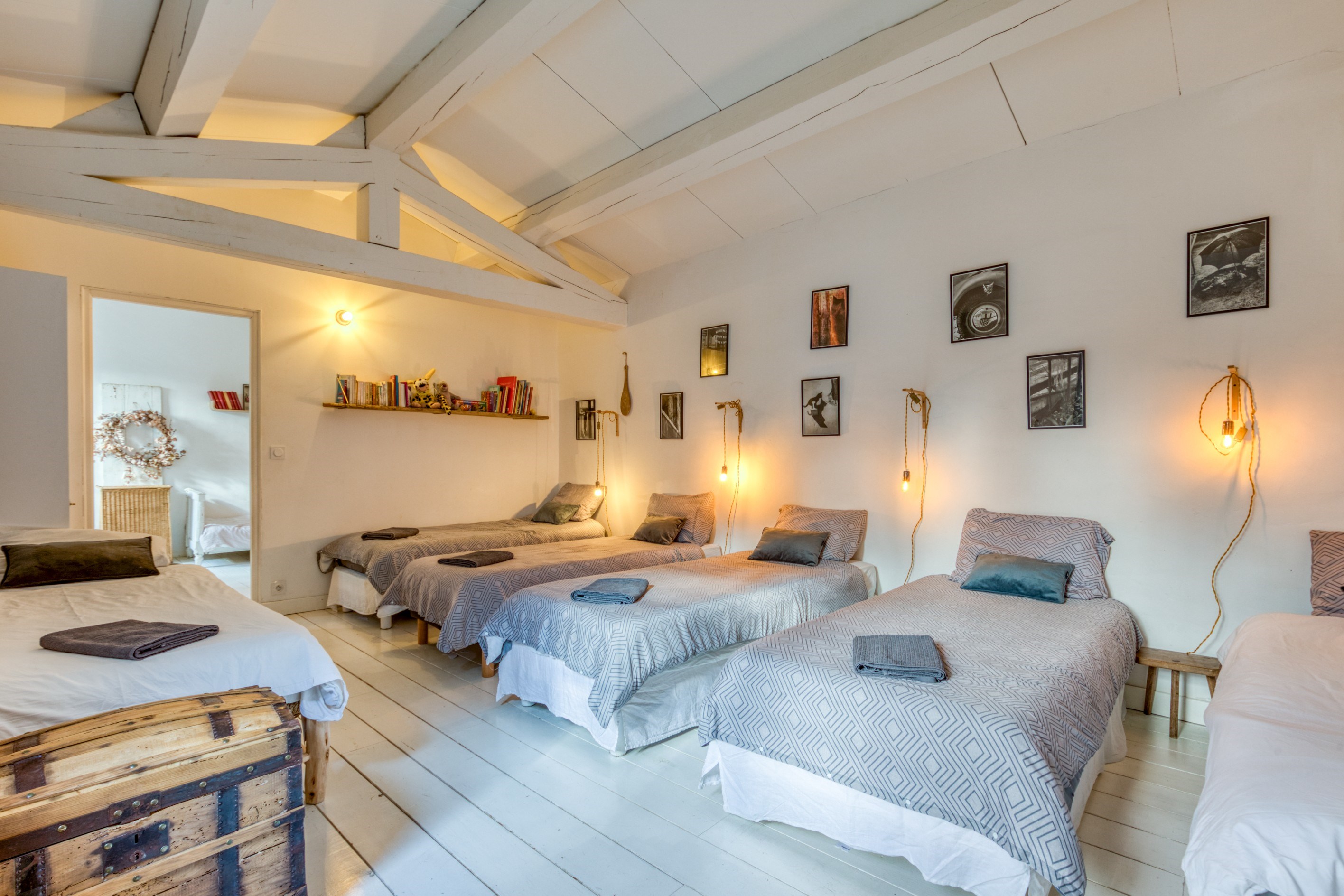  An exceptional stone farmhouse exuding charm and authenticity - 物件實景