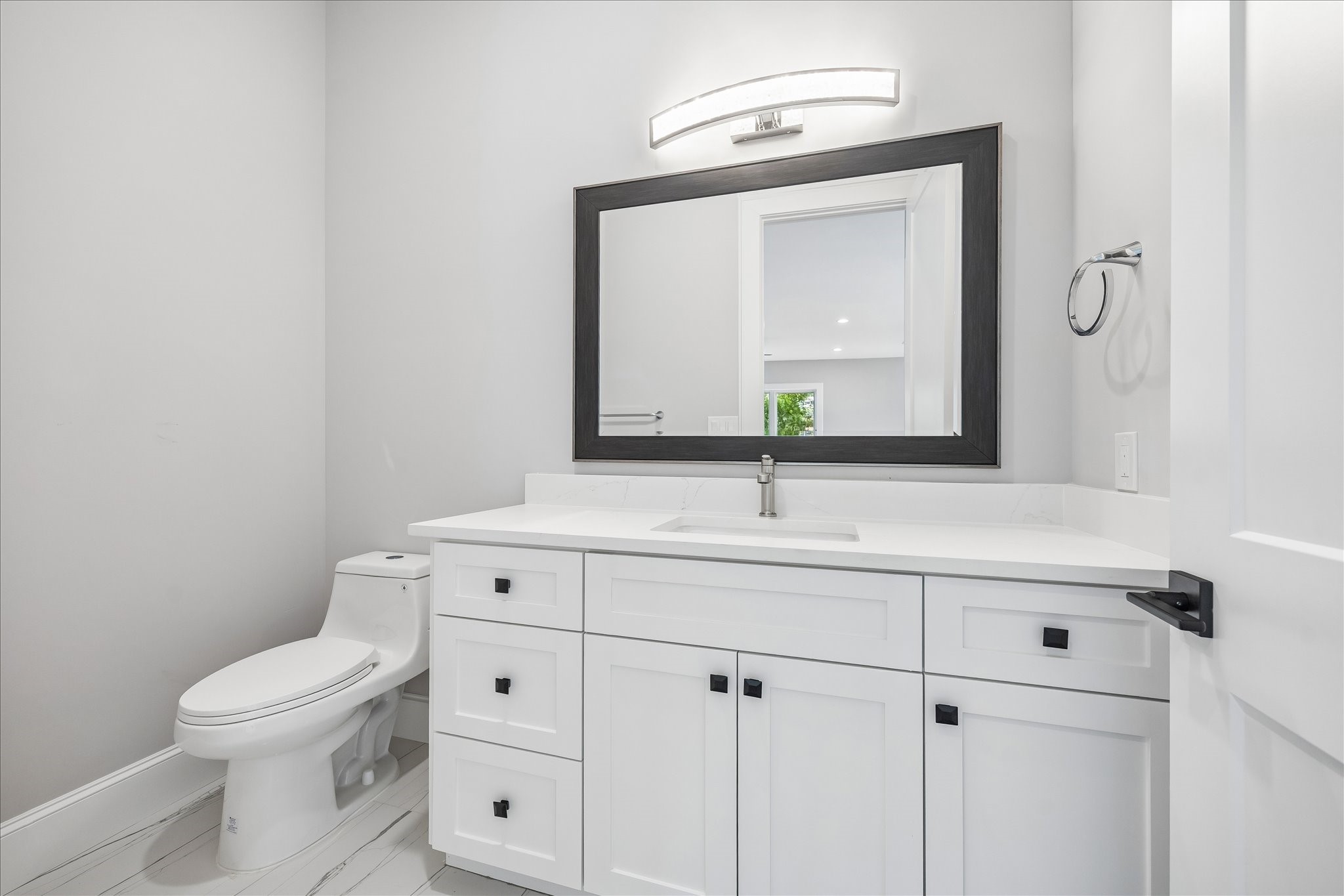  2065 Southgate Boulevard - 物件實景