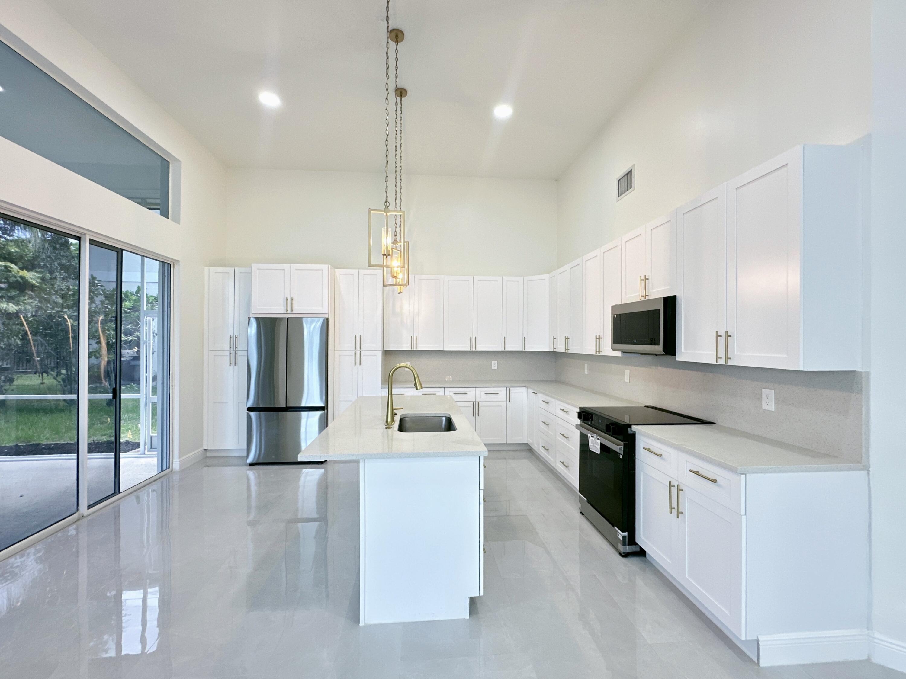 Jupiter, Florida, 33458, United States, 4 Bedrooms Bedrooms, ,3 BathroomsBathrooms,Residential,For Sale,1907455