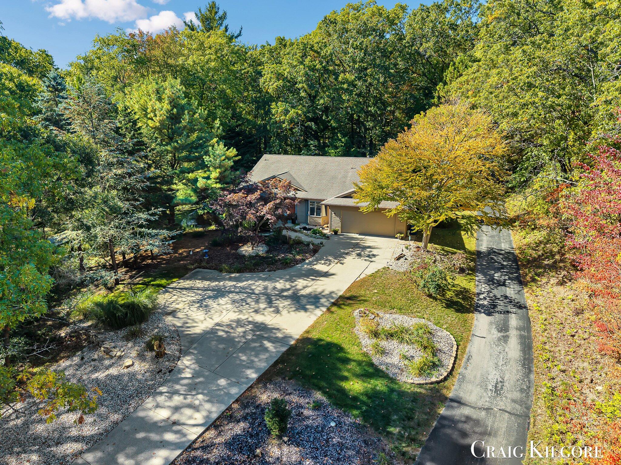 Spring Lake, Michigan, 49456, United States, 2 Bedrooms Bedrooms, ,3 BathroomsBathrooms,Residential,For Sale,2003157