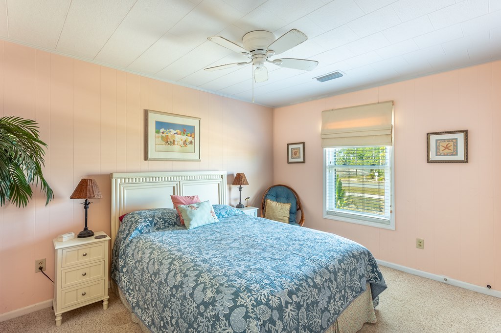 Saint George Island, Florida, 32328, United States, 4 Bedrooms Bedrooms, ,2 BathroomsBathrooms,Residential,For Sale,2005287