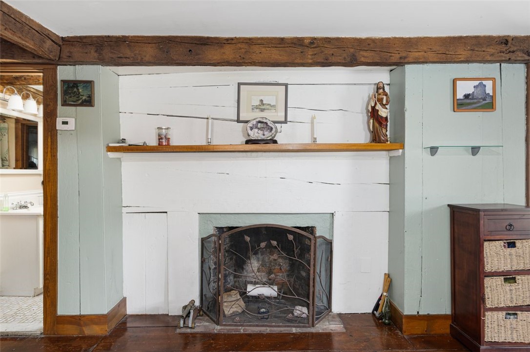 North Kingstown, Rhode Island, 02852, United States, 3 Bedrooms Bedrooms, ,2 BathroomsBathrooms,Residential,For Sale,1991417