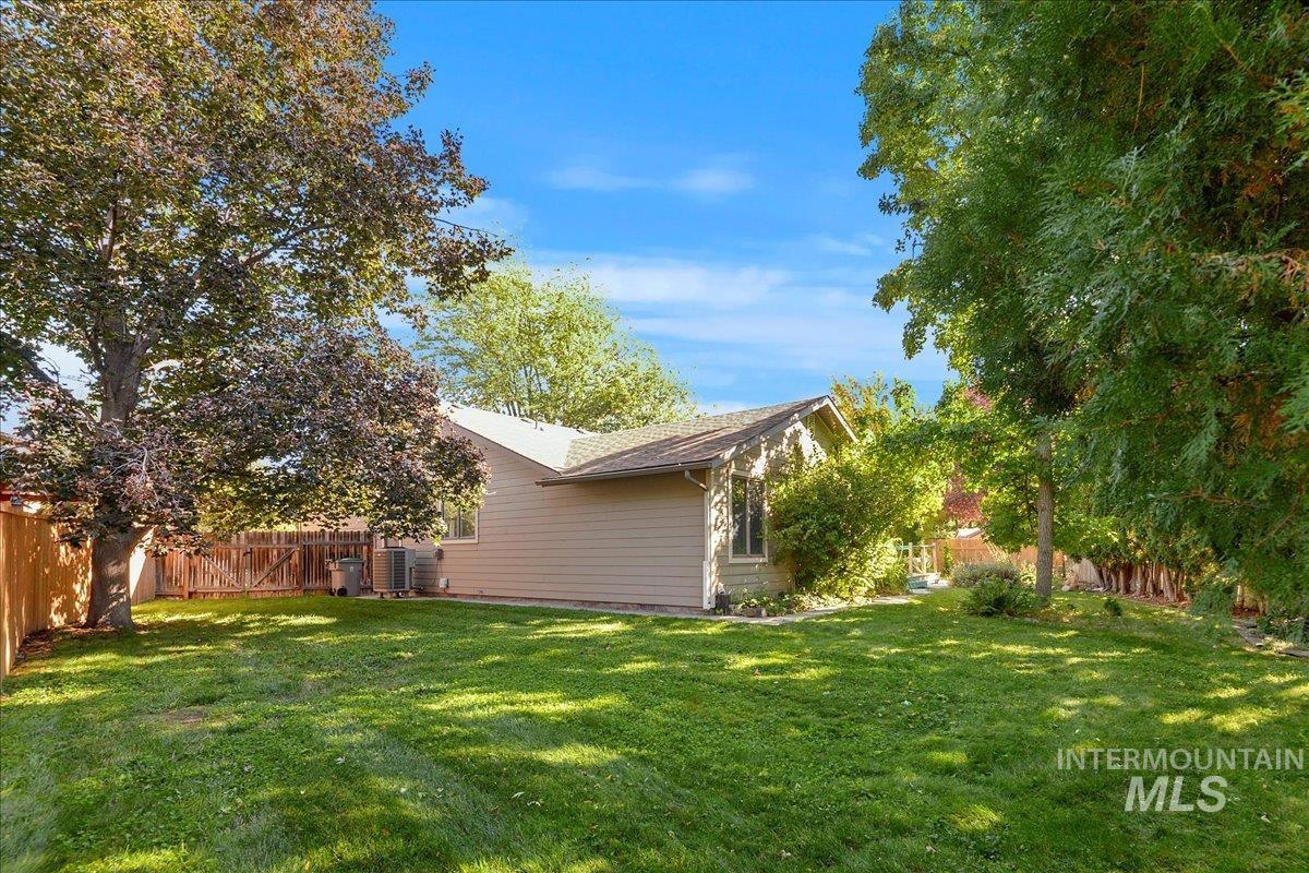 Boise, Idaho, 83716, United States, 3 Bedrooms Bedrooms, ,2 BathroomsBathrooms,Residential,For Sale,1961736