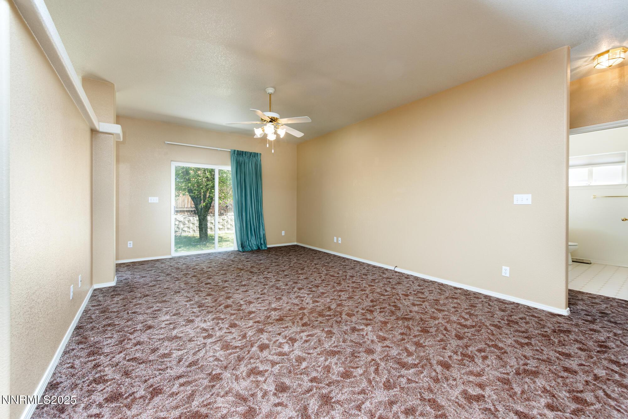 Gardnerville, Nevada, 89460, United States, 3 Bedrooms Bedrooms, ,2 BathroomsBathrooms,Residential,For Sale,1959065