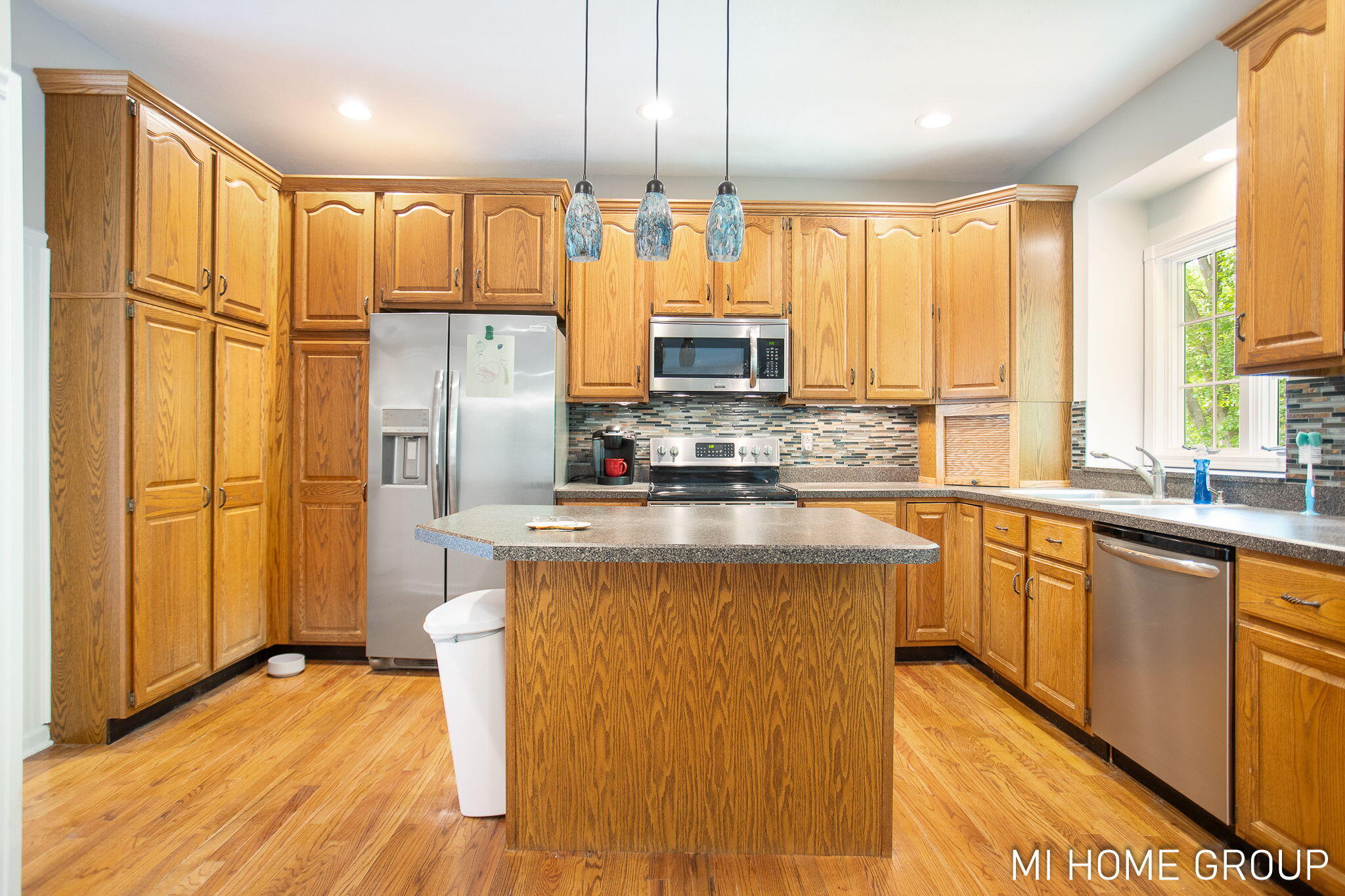 Holland, Michigan, 49424, United States, 4 Bedrooms Bedrooms, ,3 BathroomsBathrooms,Residential,For Sale,1849083