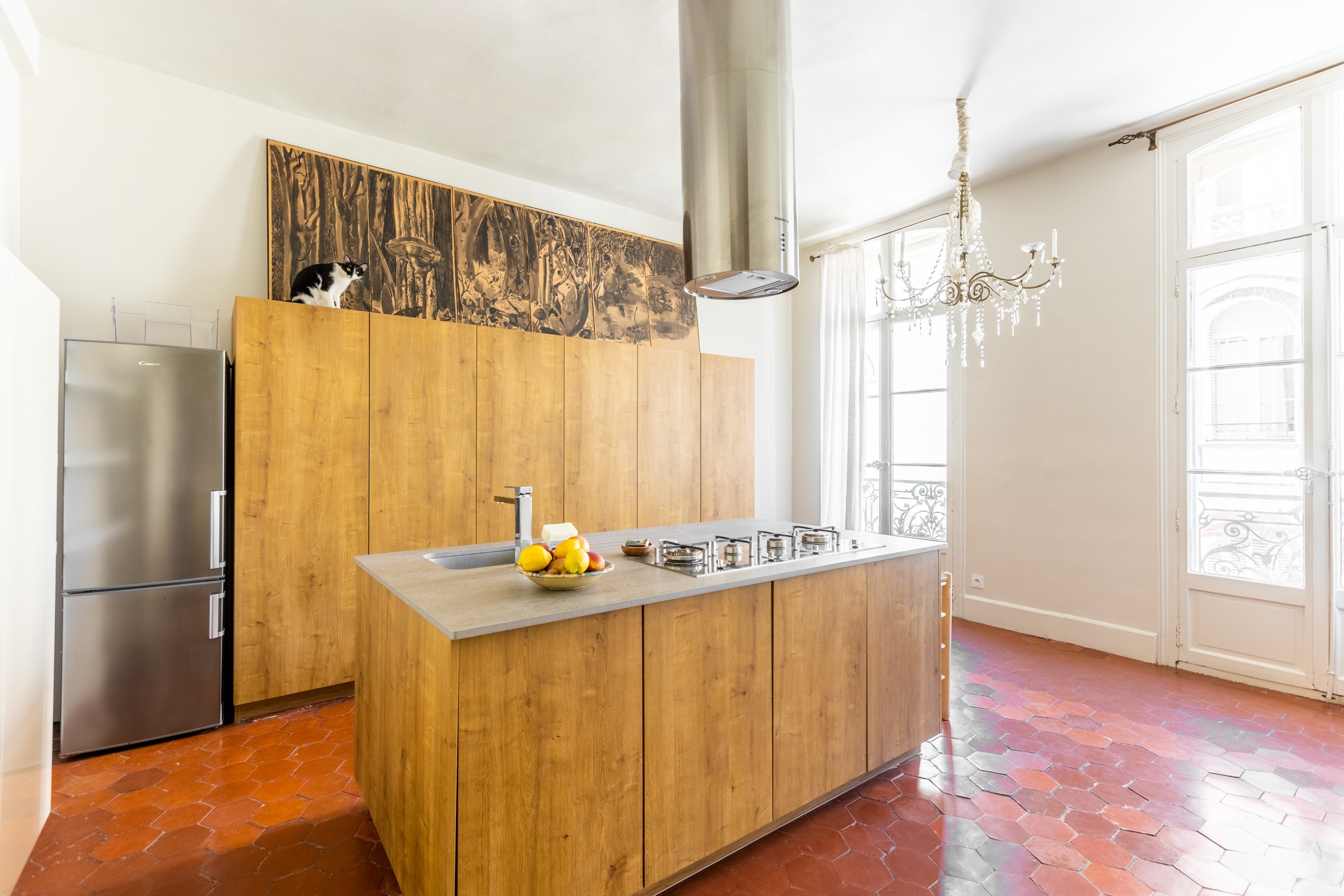  TOWN CENTRE: BEAUTIFUL RENOVATED PERIOD APARTMENT - 物件實景