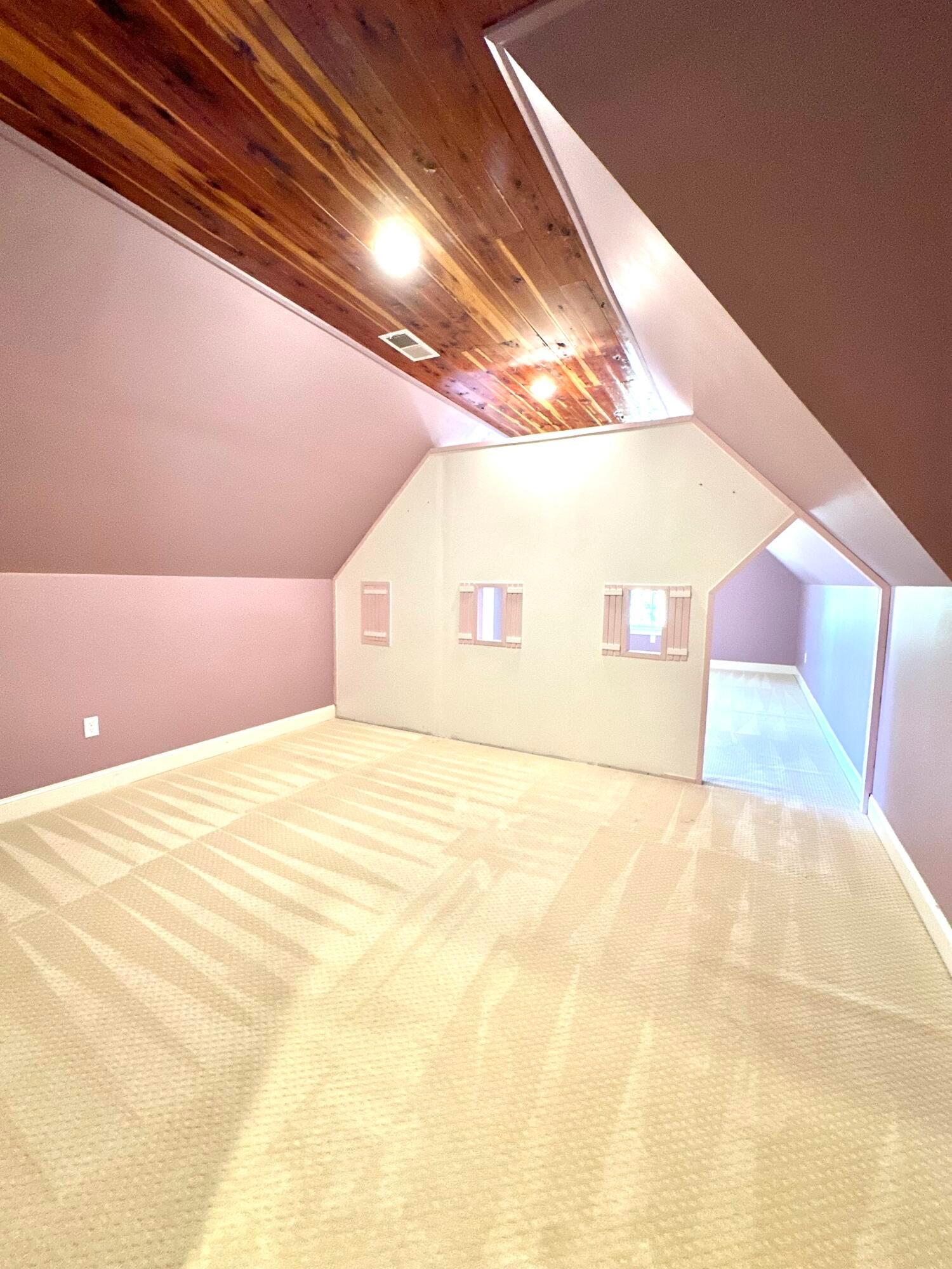 Mooreville, Mississippi, 38857, United States, 4 Bedrooms Bedrooms, ,3 BathroomsBathrooms,Residential,For Sale,1970025