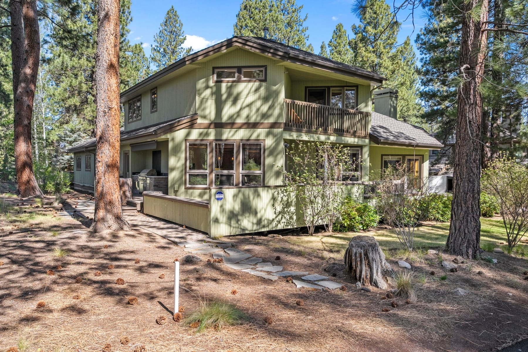 60766 Golf Village Loop Bend, OR 97702 - 物件實景
