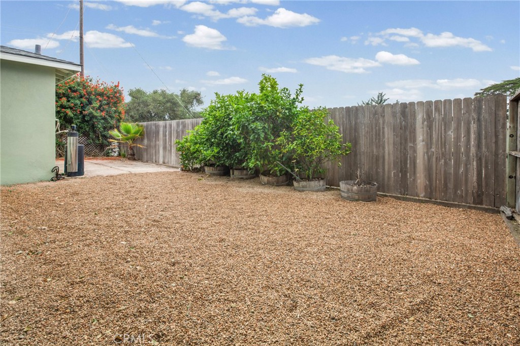 Arroyo Grande, California, 93420, United States, 3 Bedrooms Bedrooms, ,2 BathroomsBathrooms,Residential,For Sale,2049295