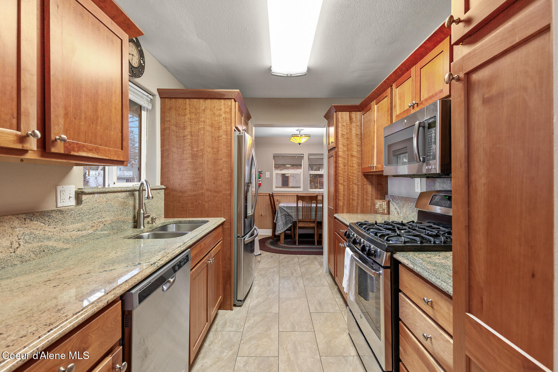 Coeur d'Alene, Idaho, 83814, United States, 3 Bedrooms Bedrooms, ,1 BathroomBathrooms,Residential,For Sale,2011779