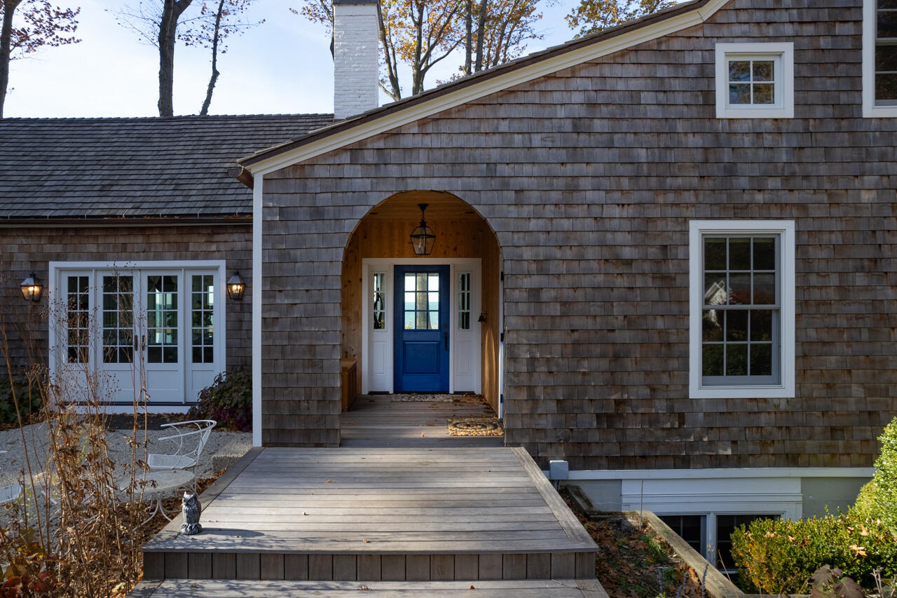 Fennville, Michigan, 49408, United States, 9 Bedrooms Bedrooms, ,10 BathroomsBathrooms,Residential,For Sale,1992421