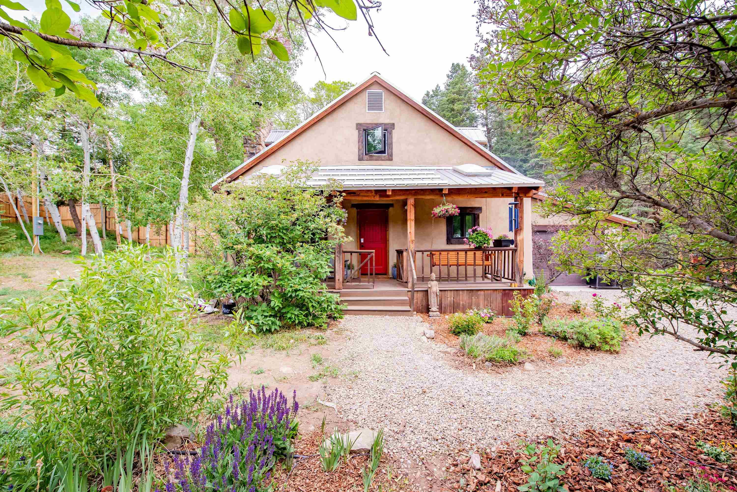 Taos, New Mexico, 87571, United States, 2 Bedrooms Bedrooms, ,2 BathroomsBathrooms,Residential,For Sale,1829499