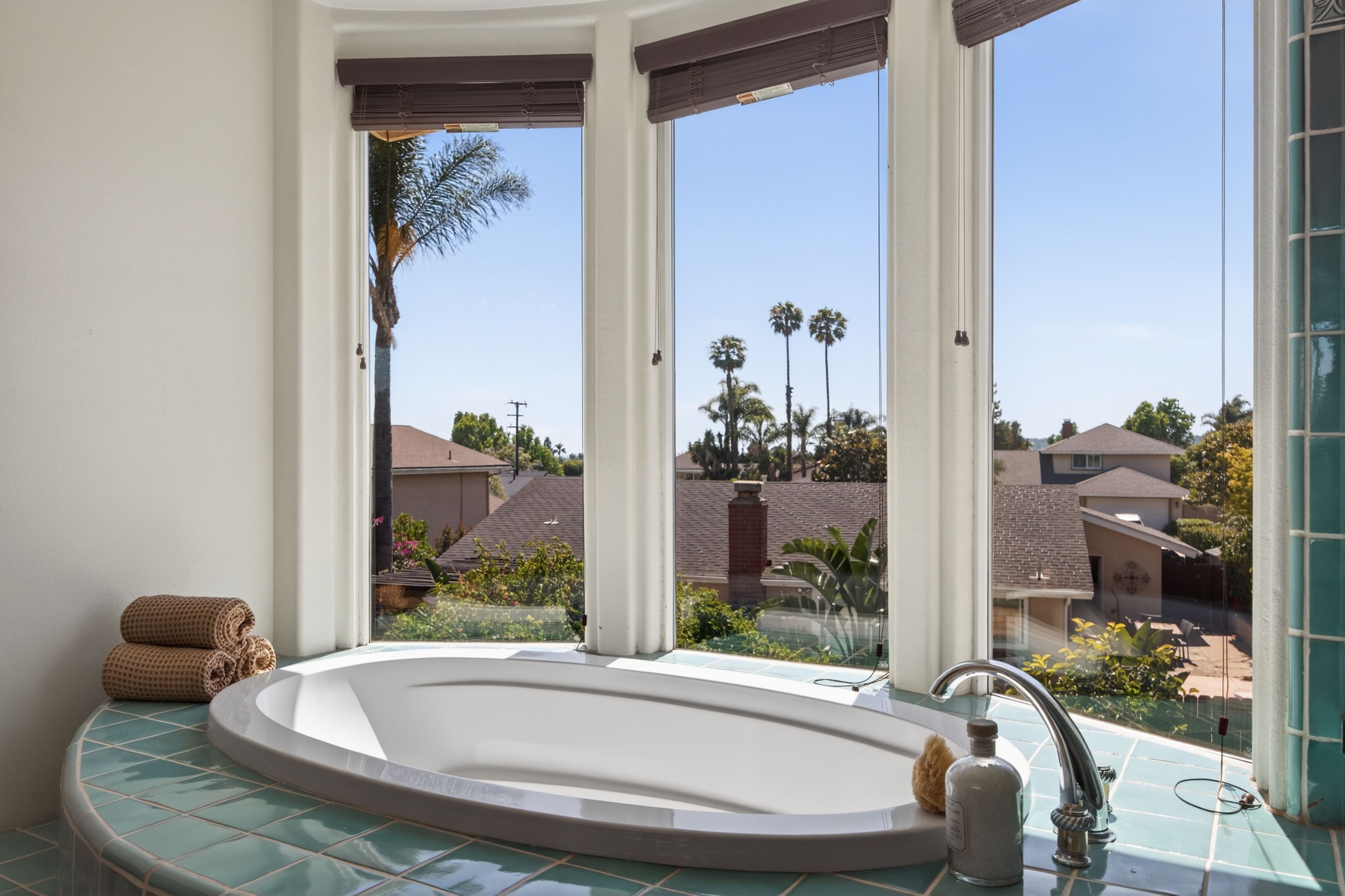  1602 Grace Court, Camarillo, CA 93010 - 物件實景