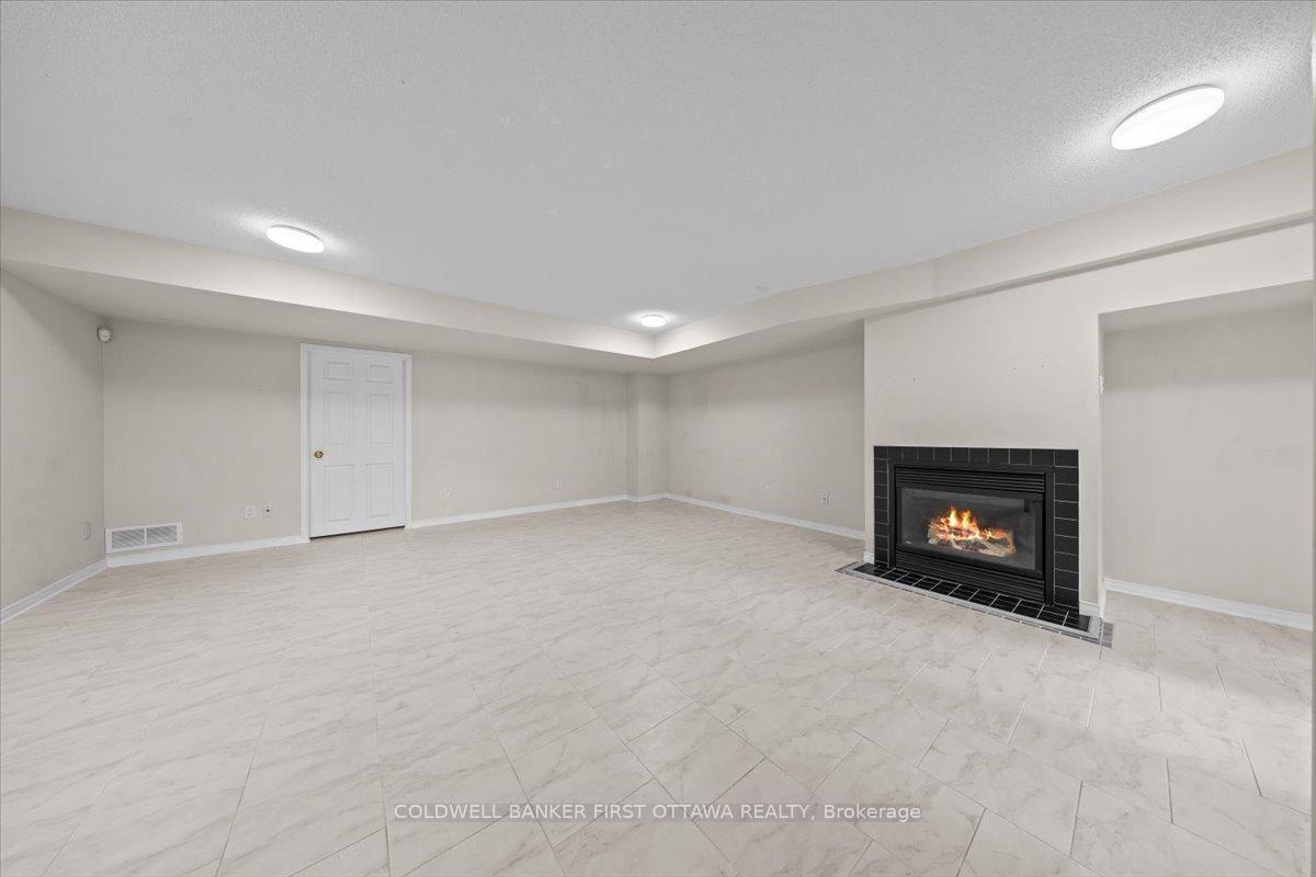 BEACON HILL NORTH - SOUTH AND AREA, Ontario, K1J 1J2, CA, 3 Bedrooms Bedrooms, ,Residential,For Sale,1903581