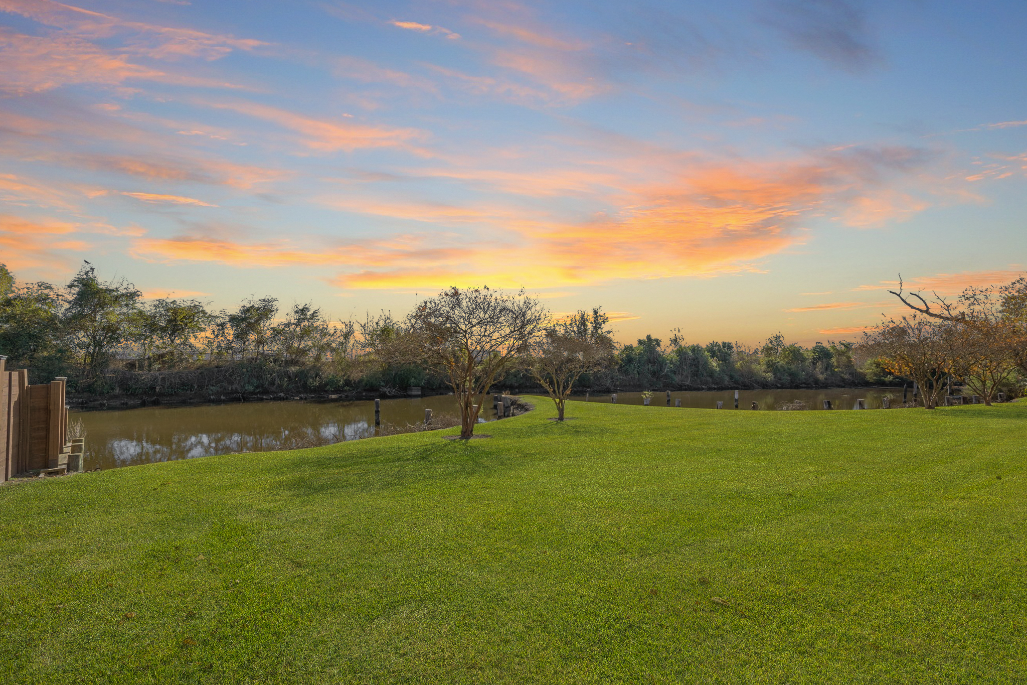 Lake Charles, Louisiana, 70601, United States, 4 Bedrooms Bedrooms, ,3 BathroomsBathrooms,Residential,For Sale,2005290