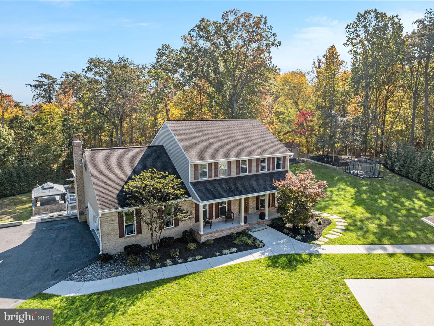 Pasadena, Maryland, 21122, United States, 4 Bedrooms Bedrooms, ,4 BathroomsBathrooms,Residential,For Sale,1989268