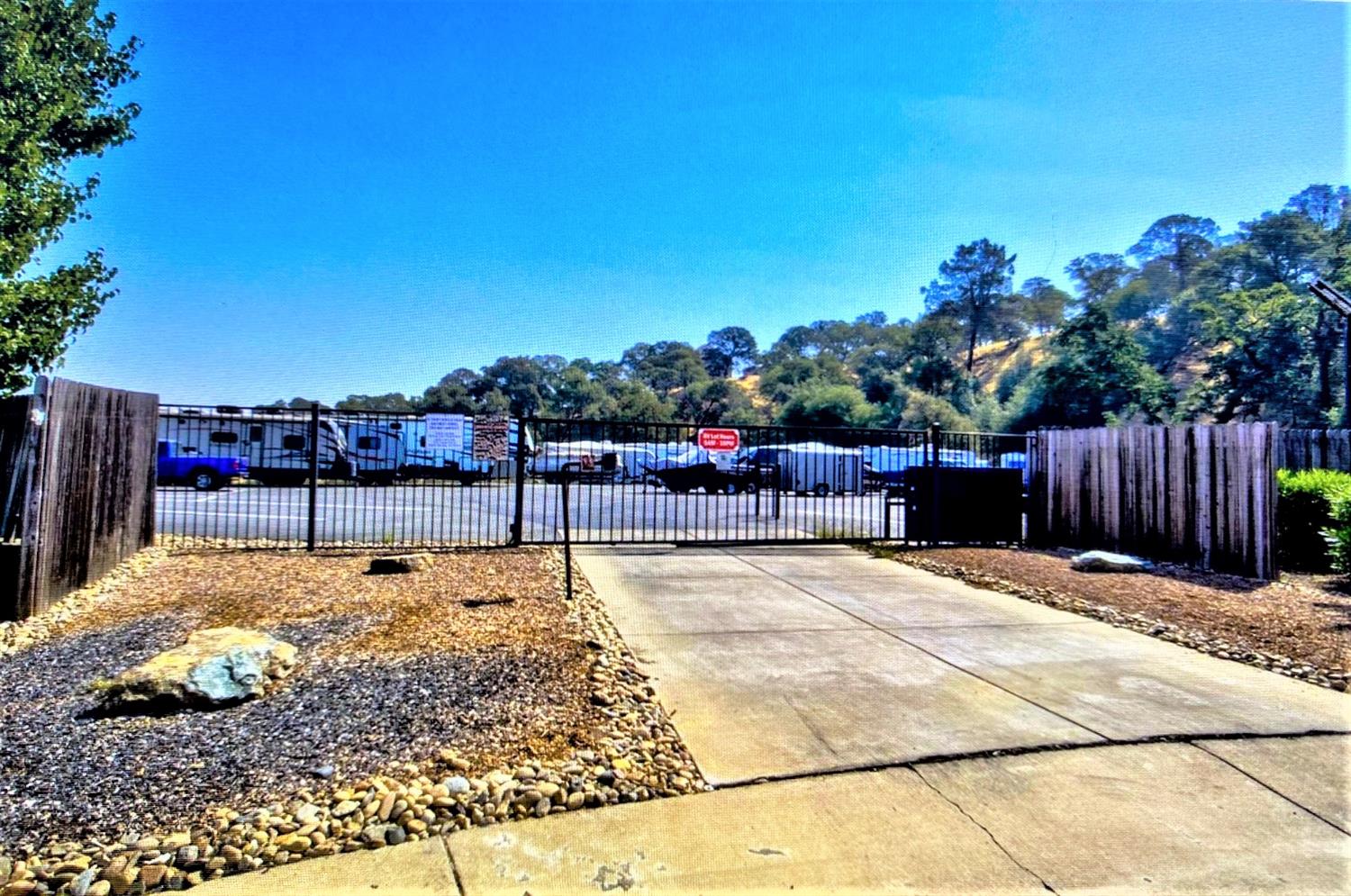 Valley Springs, California, 95252, United States, 3 Bedrooms Bedrooms, ,3 BathroomsBathrooms,Residential,For Sale,2005908