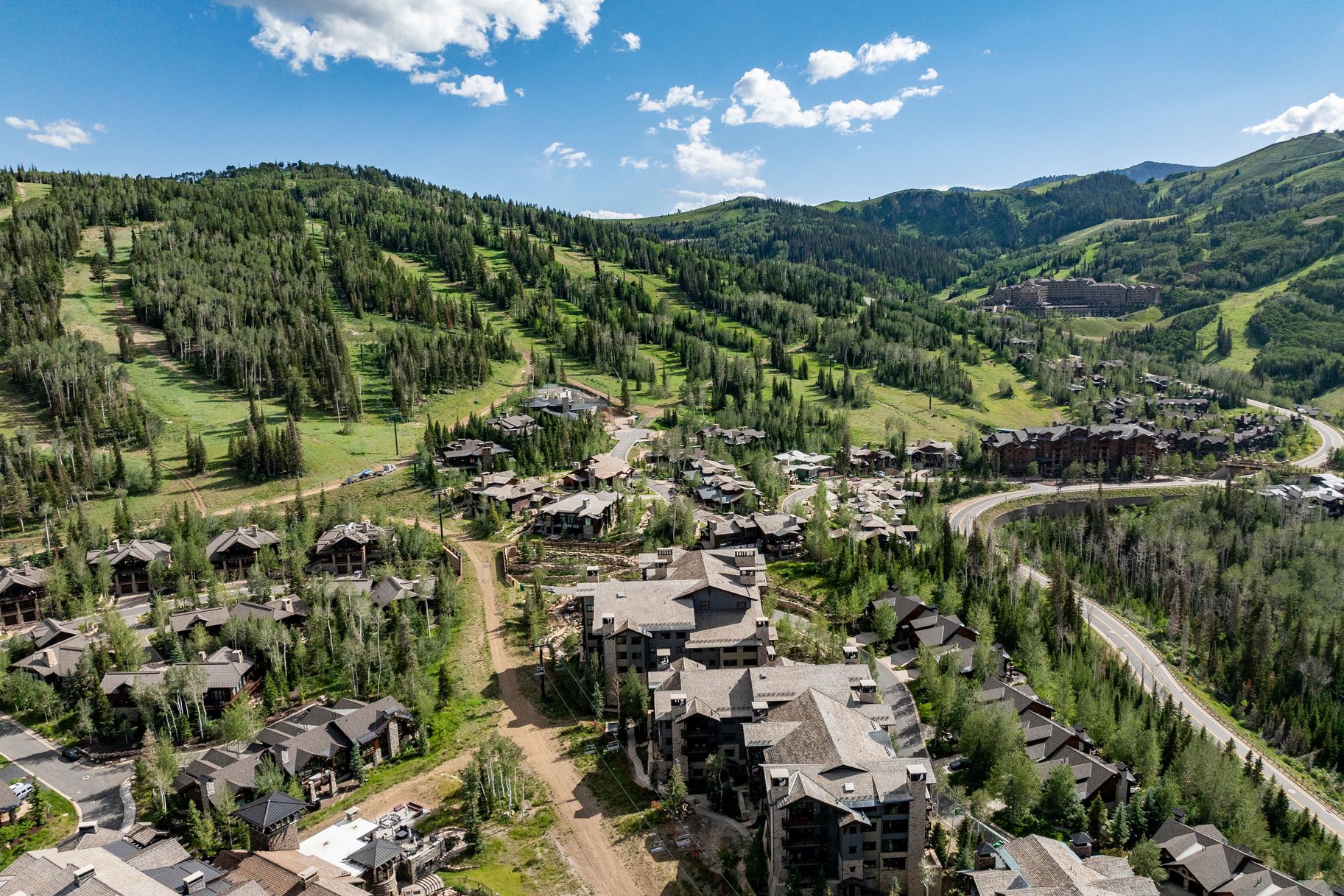  Rarely Available Arrowleaf Condominium With Views Toward Lady Morgan Bowl - 物件實景