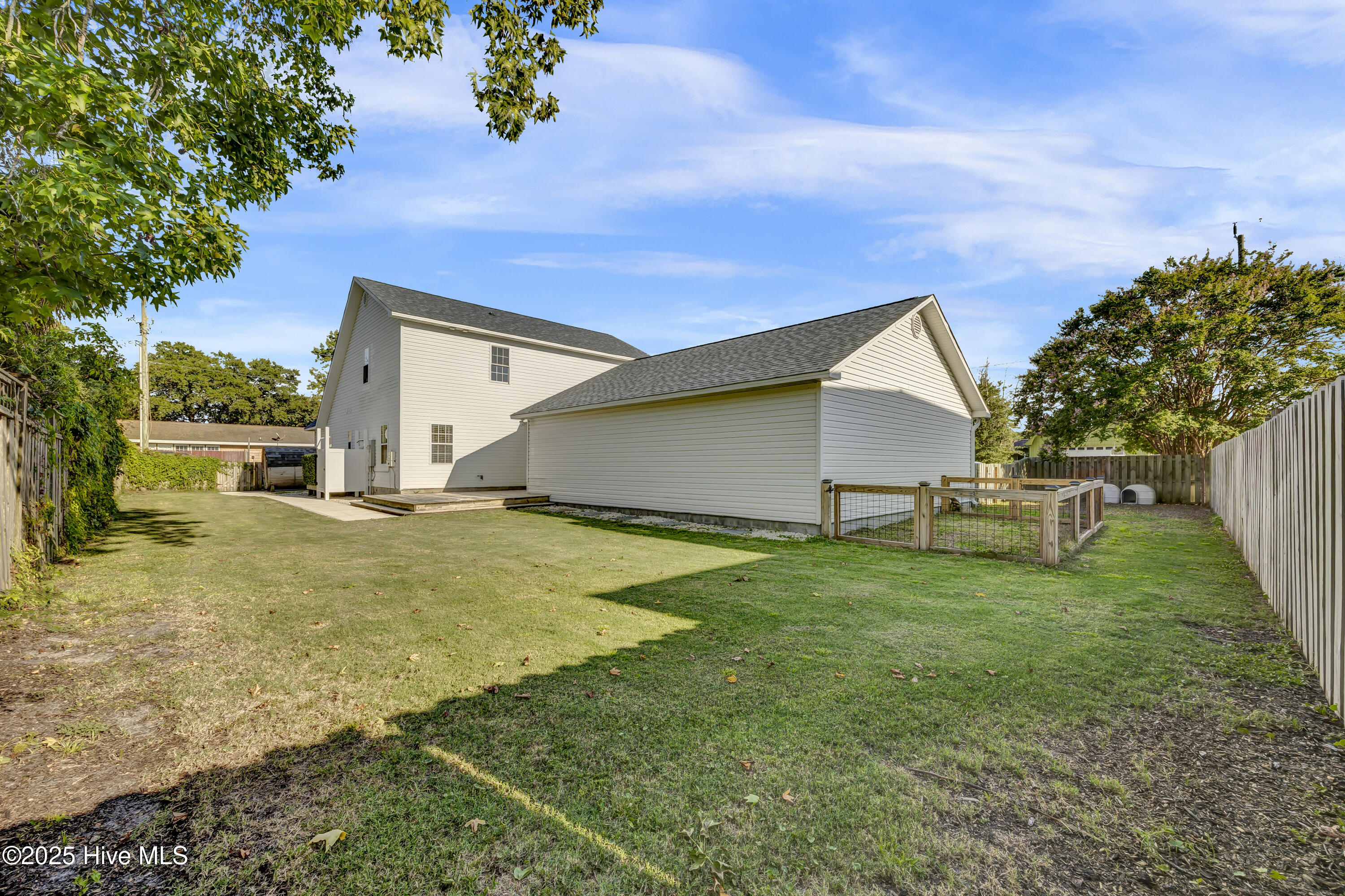 Carolina Beach, North Carolina, 28428, United States, 4 Bedrooms Bedrooms, ,4 BathroomsBathrooms,Residential,For Sale,1906698