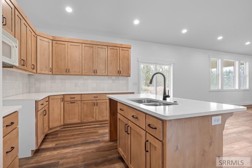 RIGBY, Idaho, 83442, United States, 5 Bedrooms Bedrooms, ,3 BathroomsBathrooms,Residential,For Sale,1983610