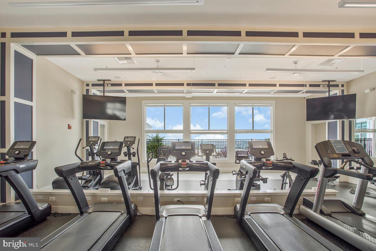 Chester, Maryland, 21619, United States, 2 Bedrooms Bedrooms, ,3 BathroomsBathrooms,Residential,For Sale,1968949