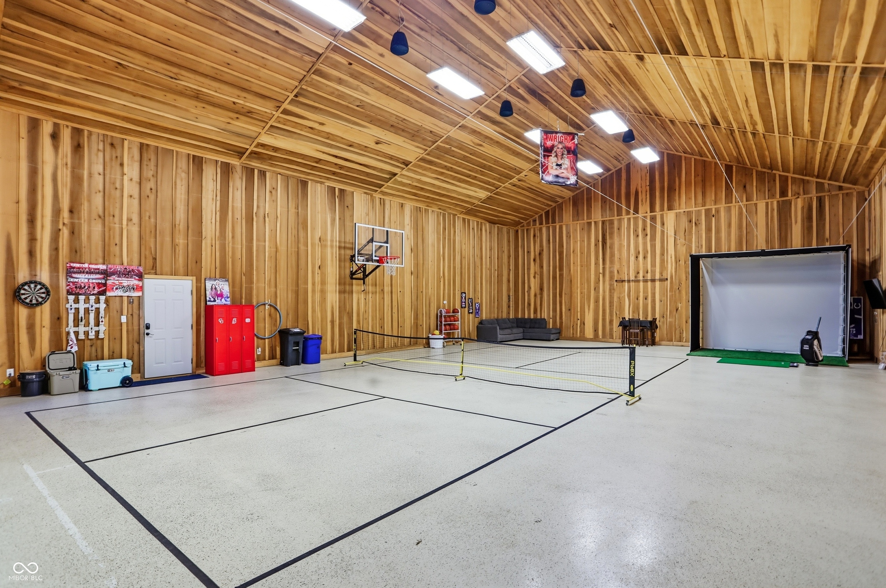 Bargersville, Indiana, 46106, United States, 5 Bedrooms Bedrooms, ,6 BathroomsBathrooms,Residential,For Sale,1992401