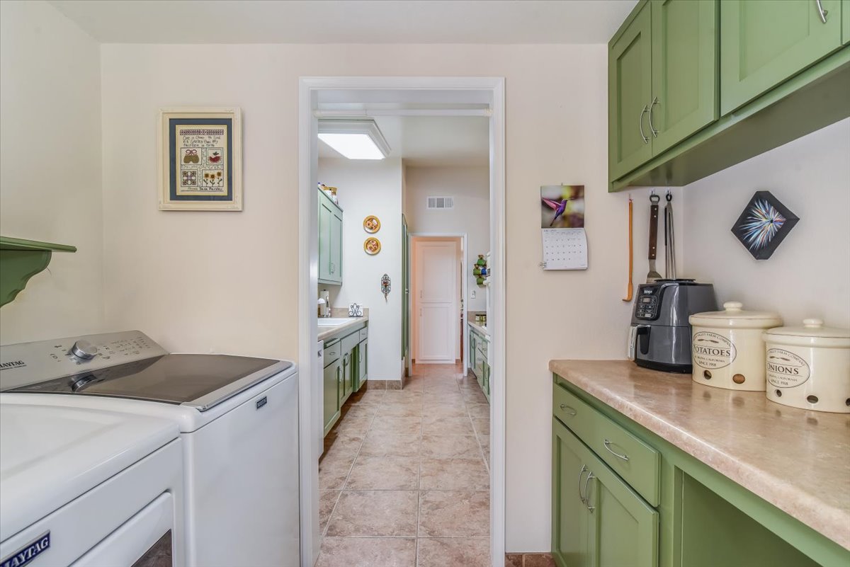 Lompoc, California, 93436, United States, 3 Bedrooms Bedrooms, ,1 BathroomBathrooms,Residential,For Sale,1906815