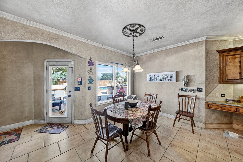 Midland, Texas, 79707, United States, 4 Bedrooms Bedrooms, ,3 BathroomsBathrooms,Residential,For Sale,1983085