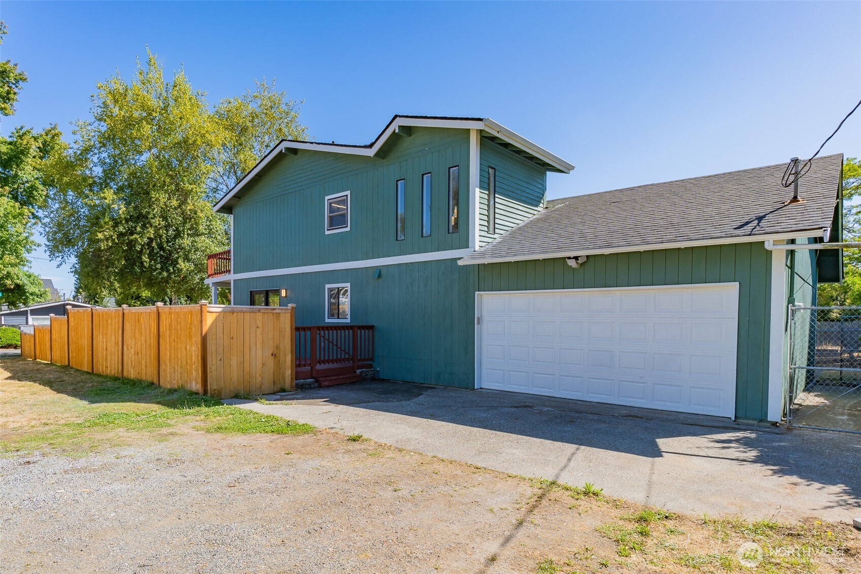 Tacoma, Washington, 98407, United States, 5 Bedrooms Bedrooms, ,3 BathroomsBathrooms,Residential,For Sale,1910786